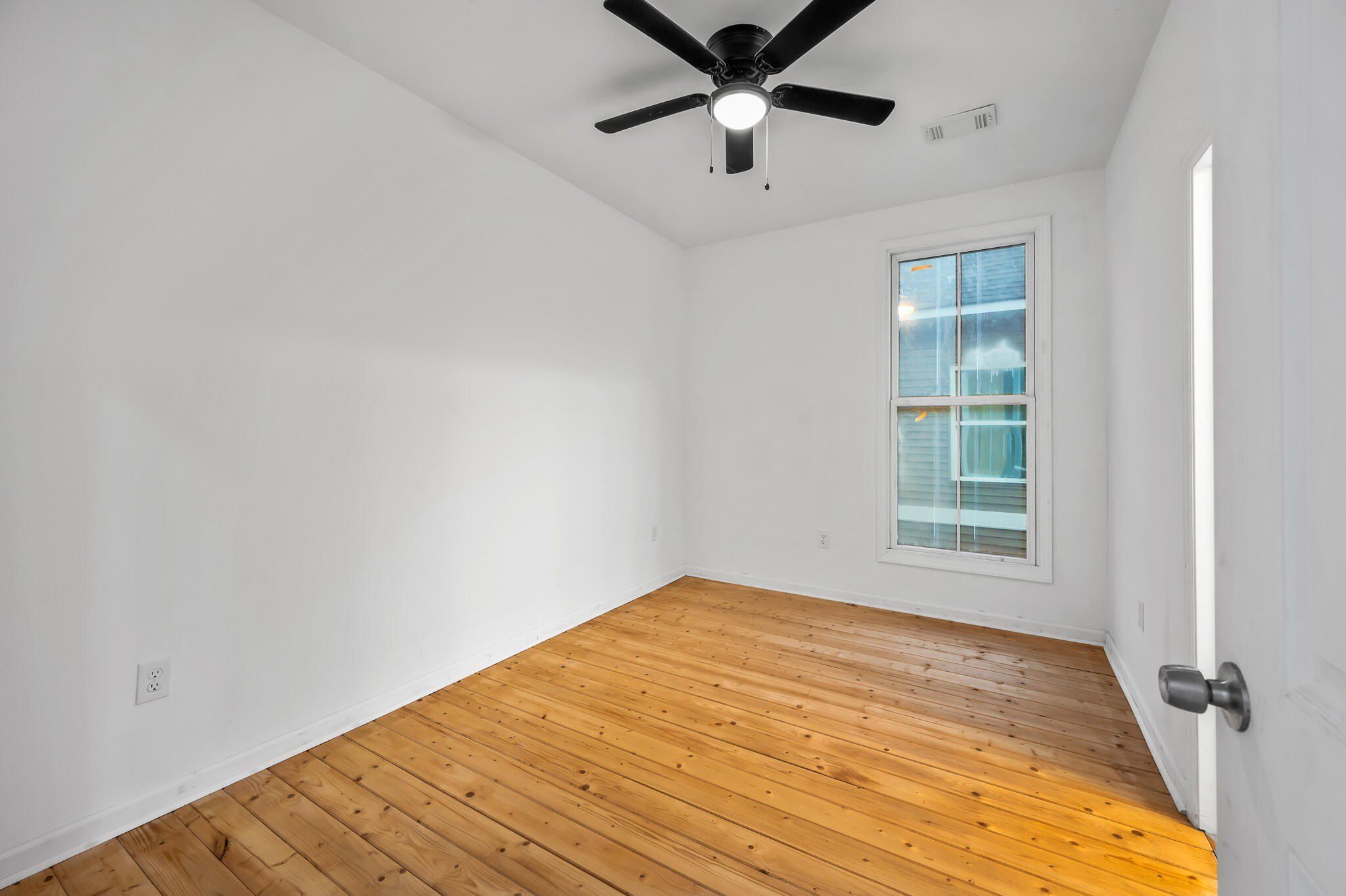 5829 Althea Avenue. North Charleston, SC 29406