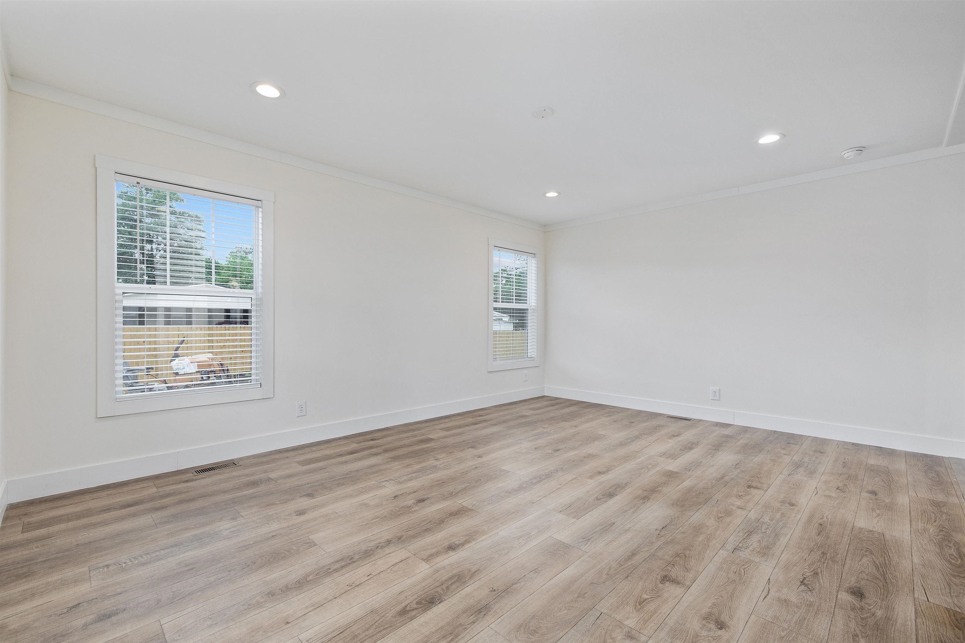 2016 Pint Circle. Longs, SC 29568