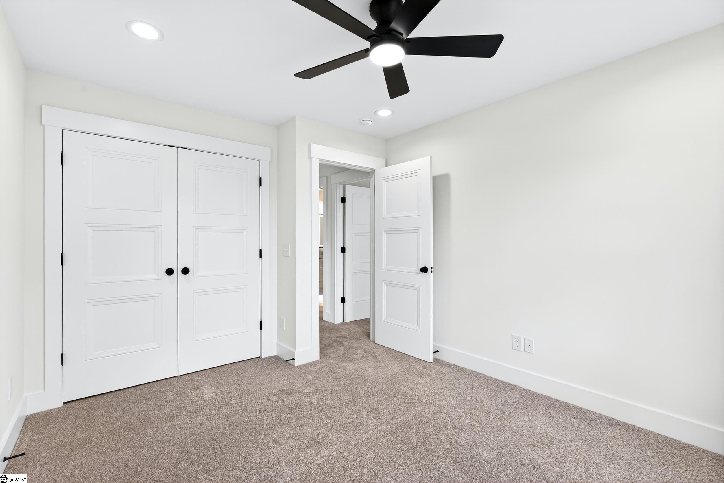 61 Mccauley Lane. Travelers Rest, SC 29690