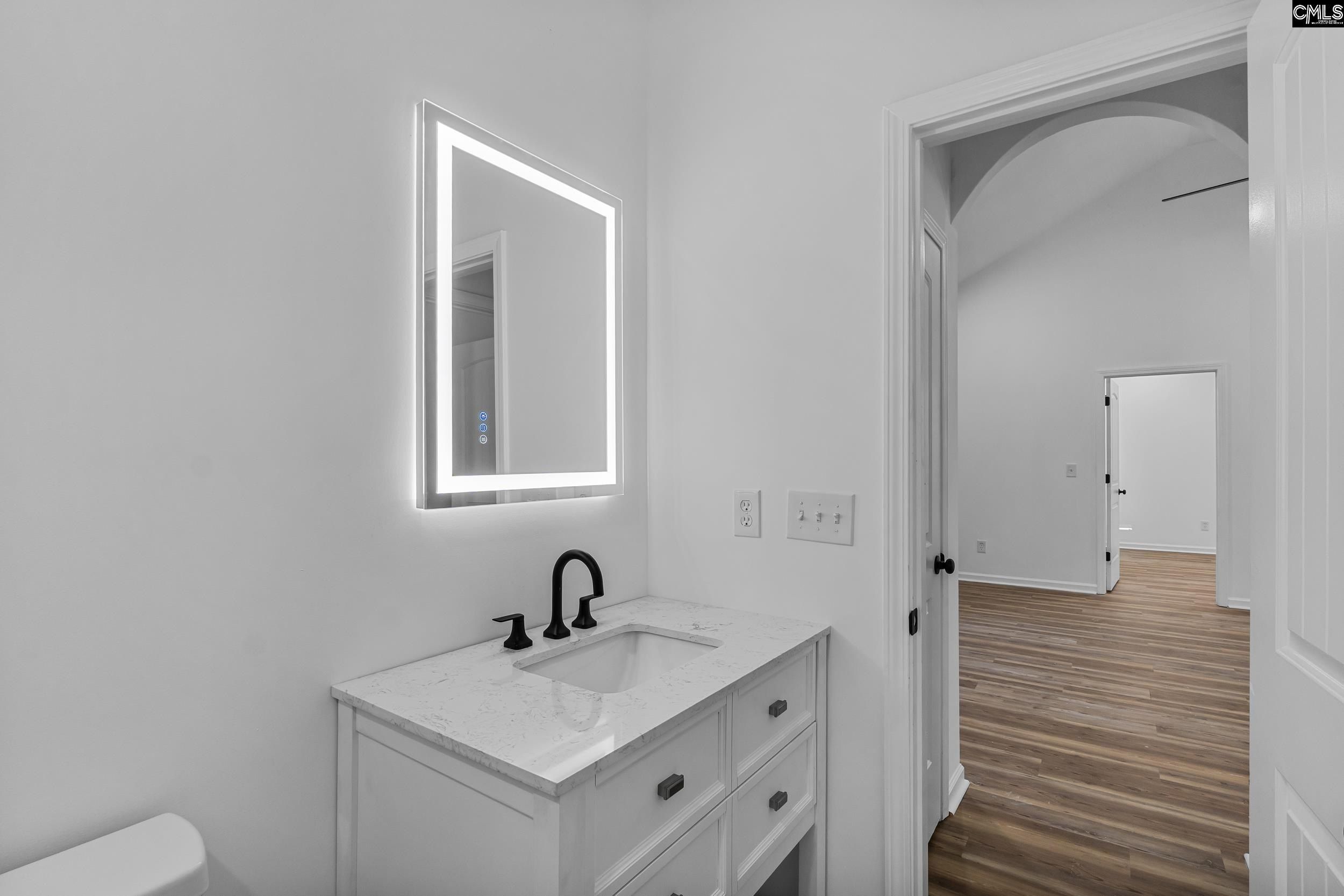 321 Lincolnshire Square. Columbia, SC 29203