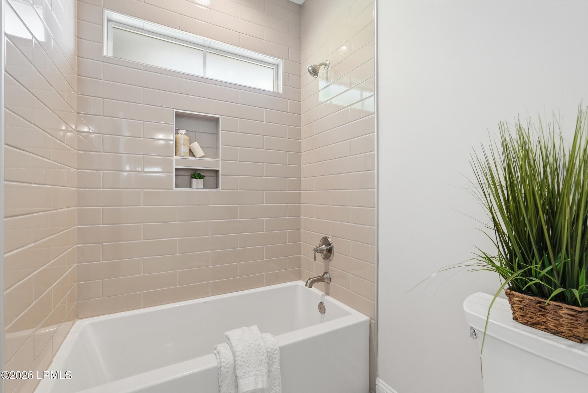 59 Wrights Point Circle. Beaufort, SC 29902