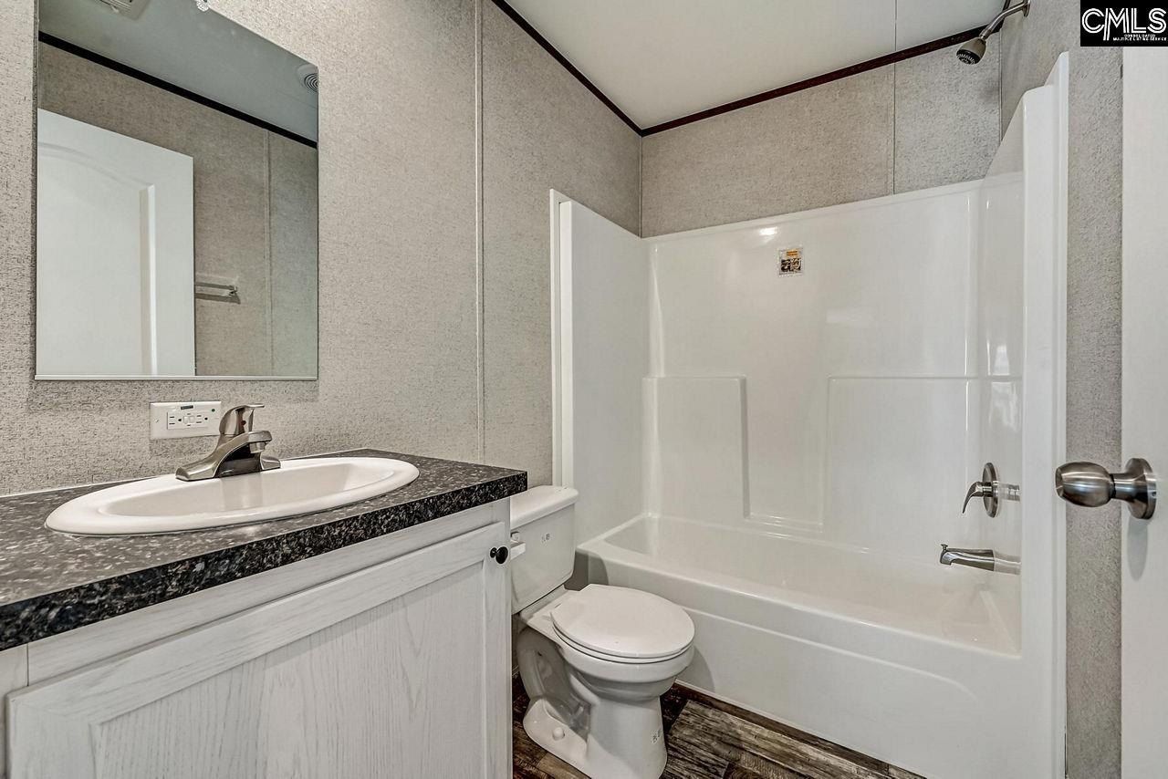 166 Elgain Cockrell Road. Saluda, SC 29138