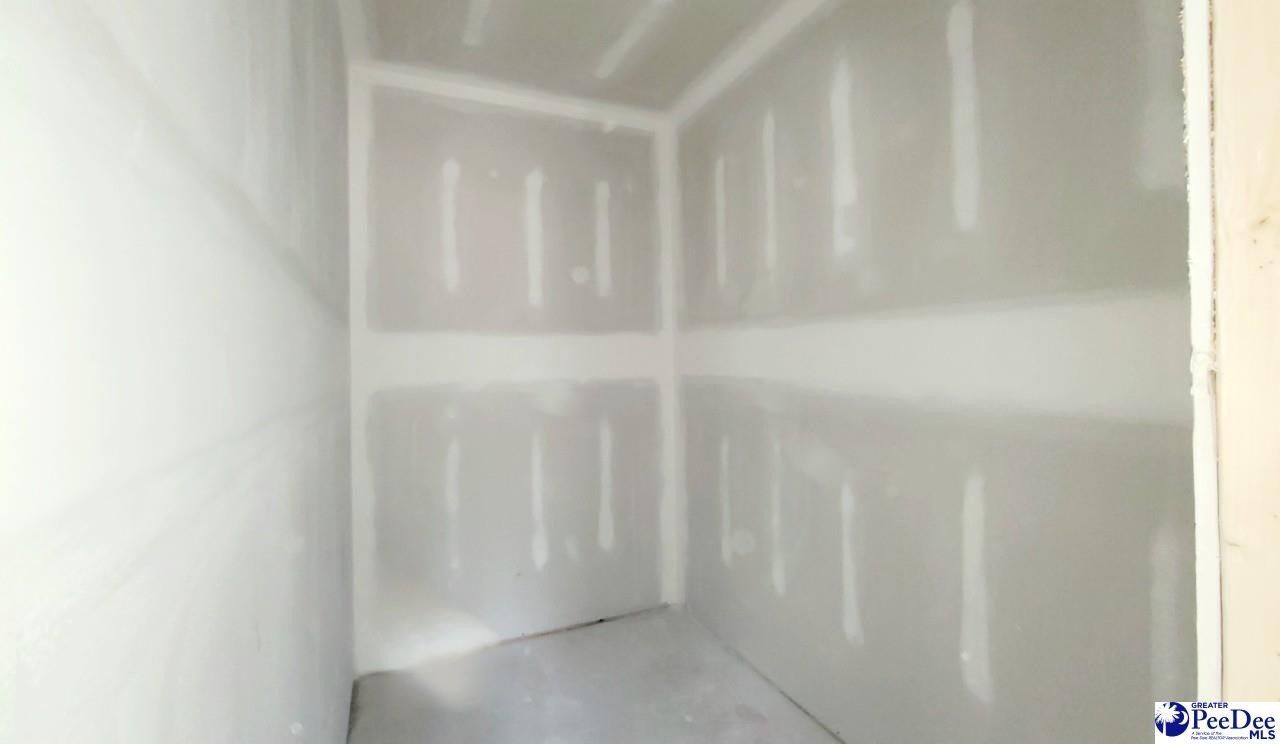 1018 Wessex. Florence, SC 29501