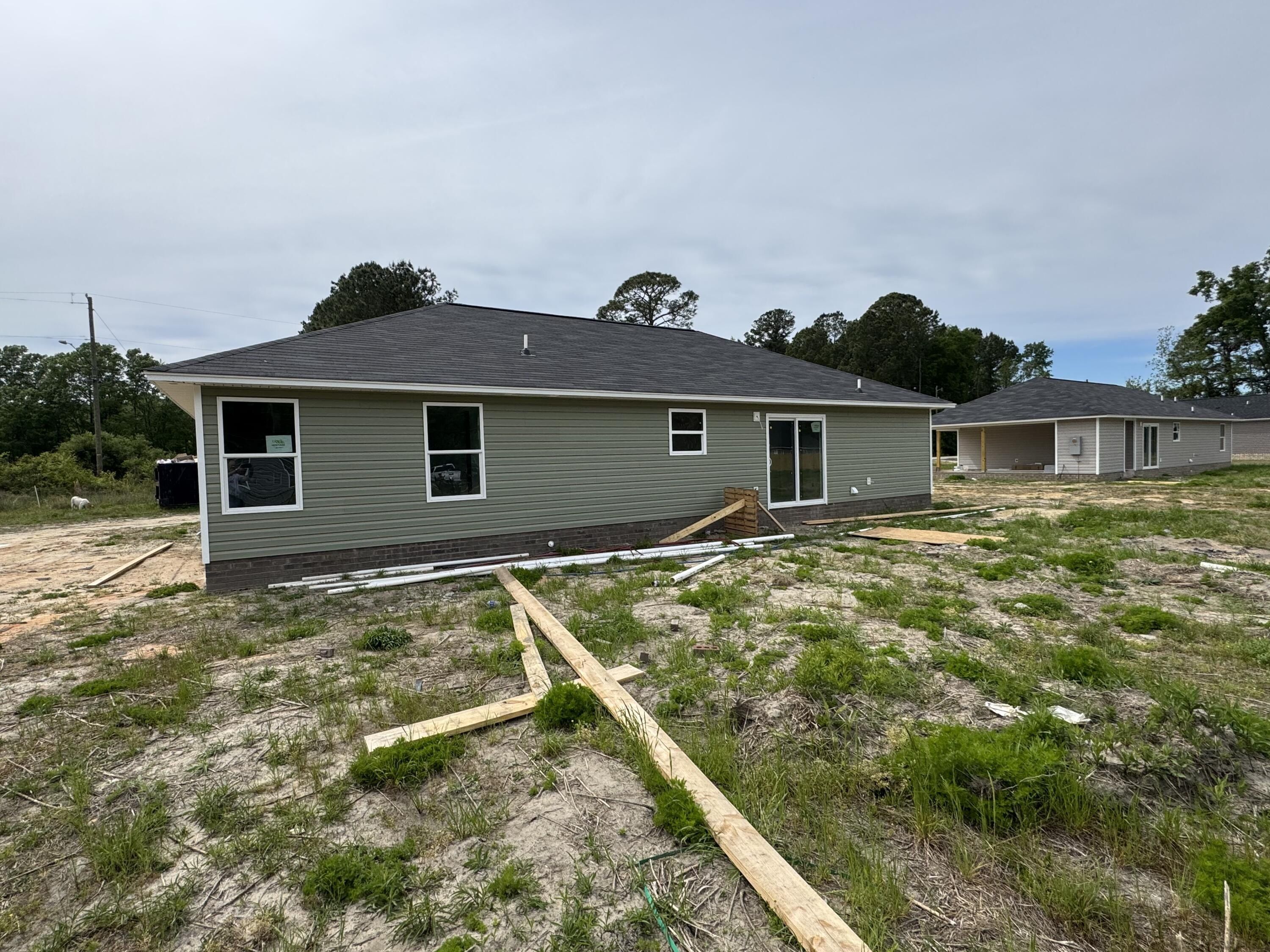 309 S Hampton Street. Pinewood, SC 29125