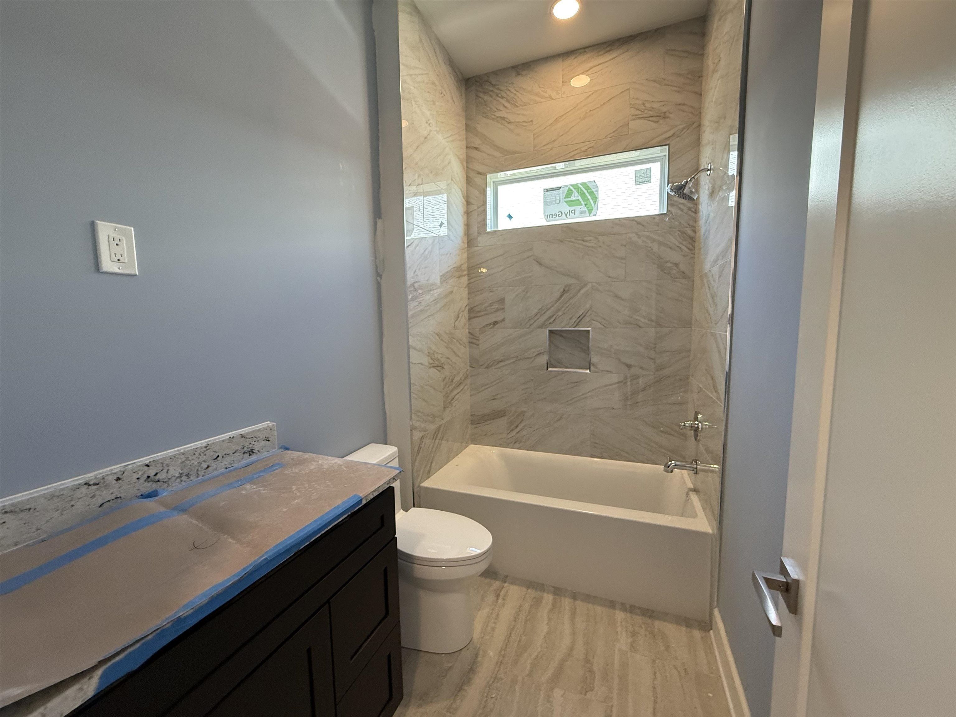 986 Shipmaster Ave. Myrtle Beach, SC 29579