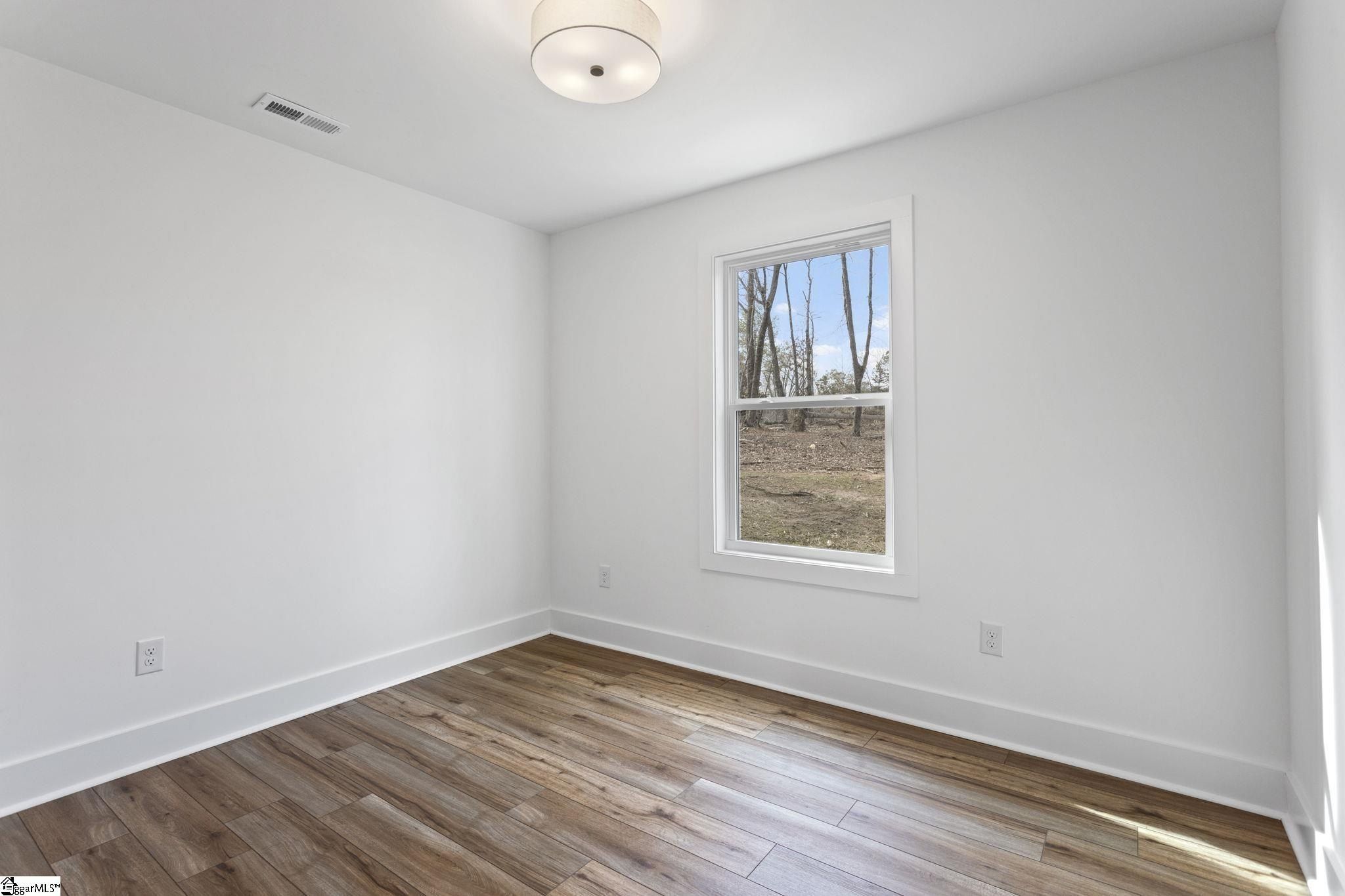 424 Fowler Road. Campobello, SC 29322