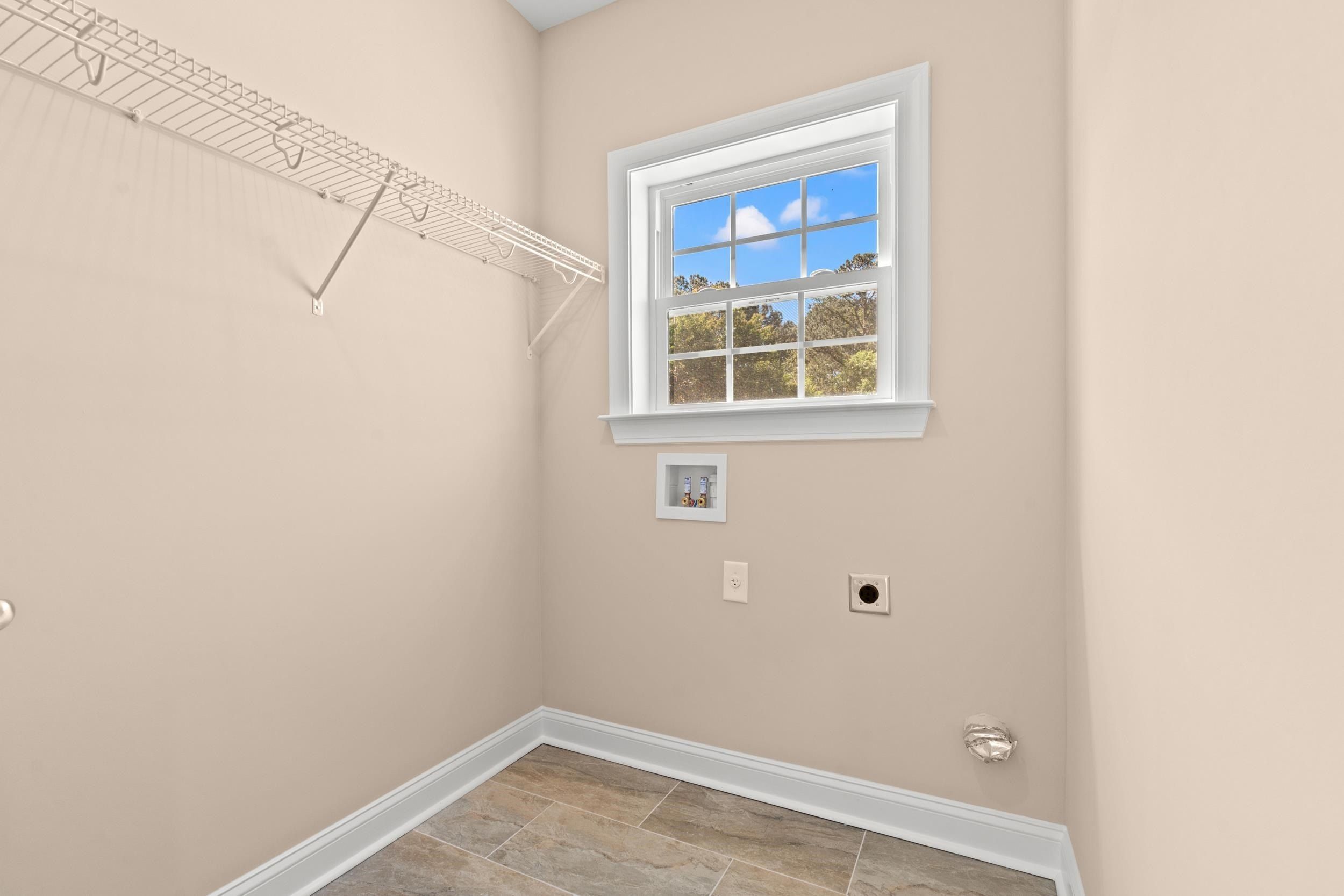 346 Kiskadee Loop. Conway, SC 29526