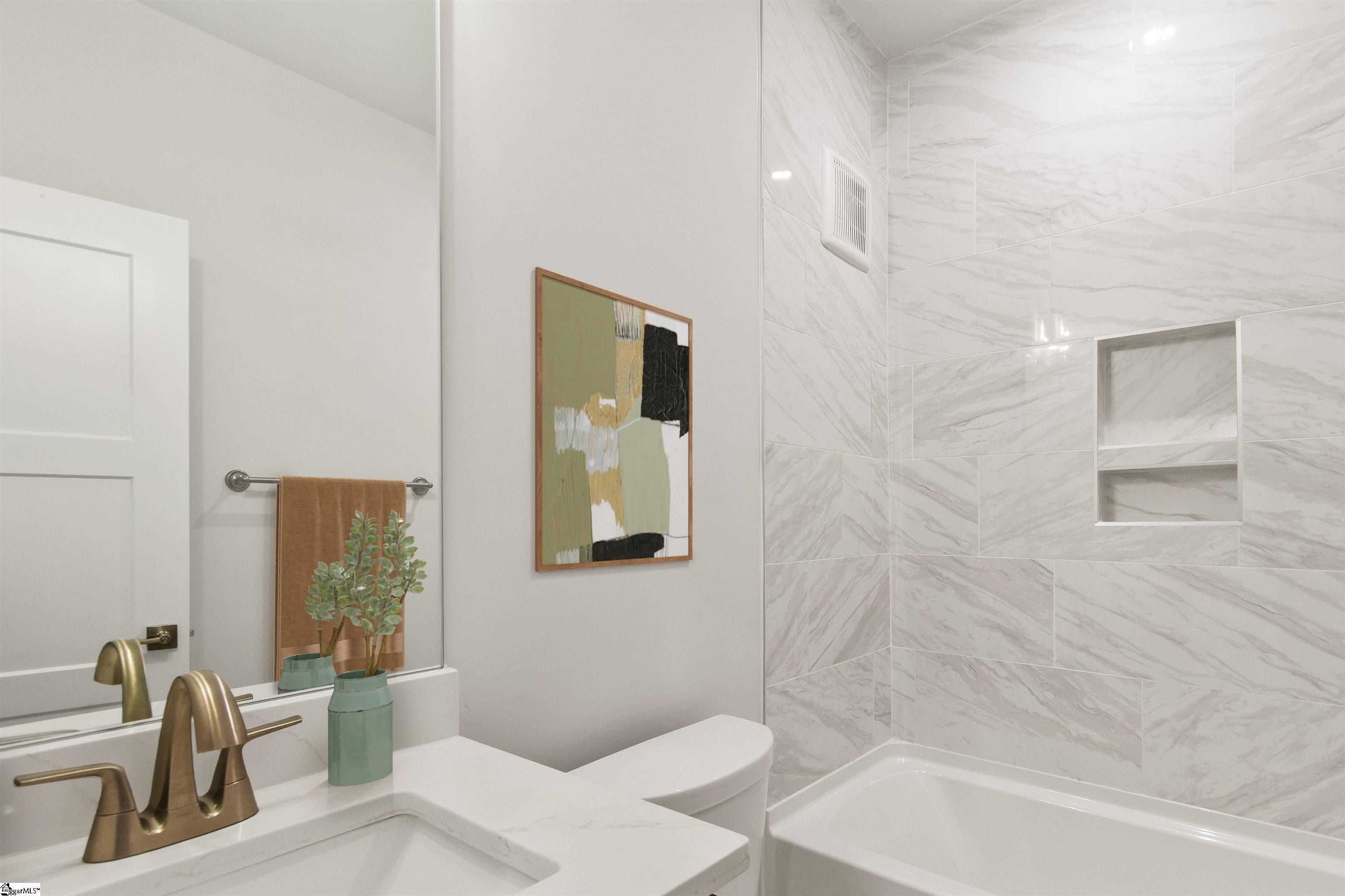 32A Hyde Street. Greenville, SC 29601