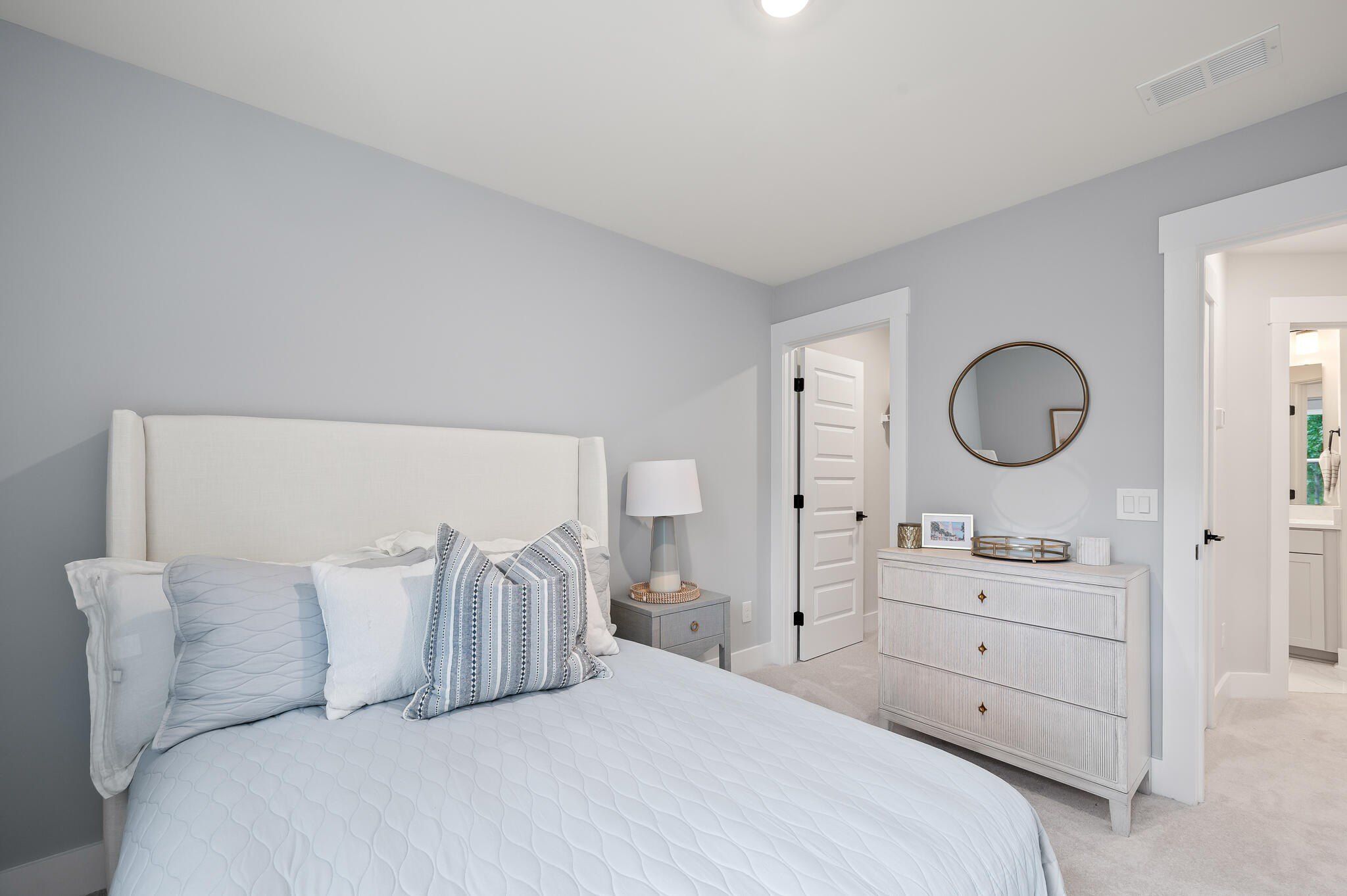 5096 Buggs Lane. Summerville, SC 29485