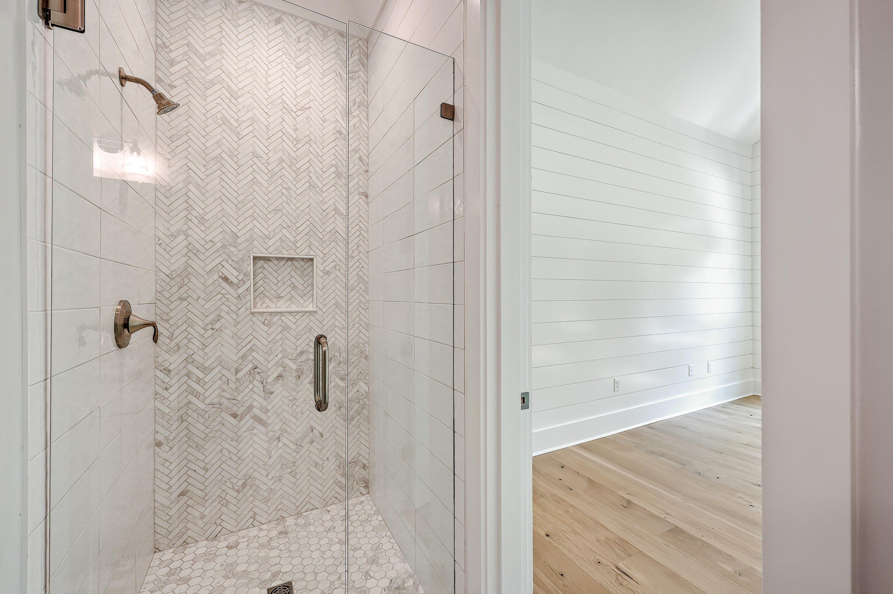 805 Geddings Way. Mount Pleasant, SC 29464