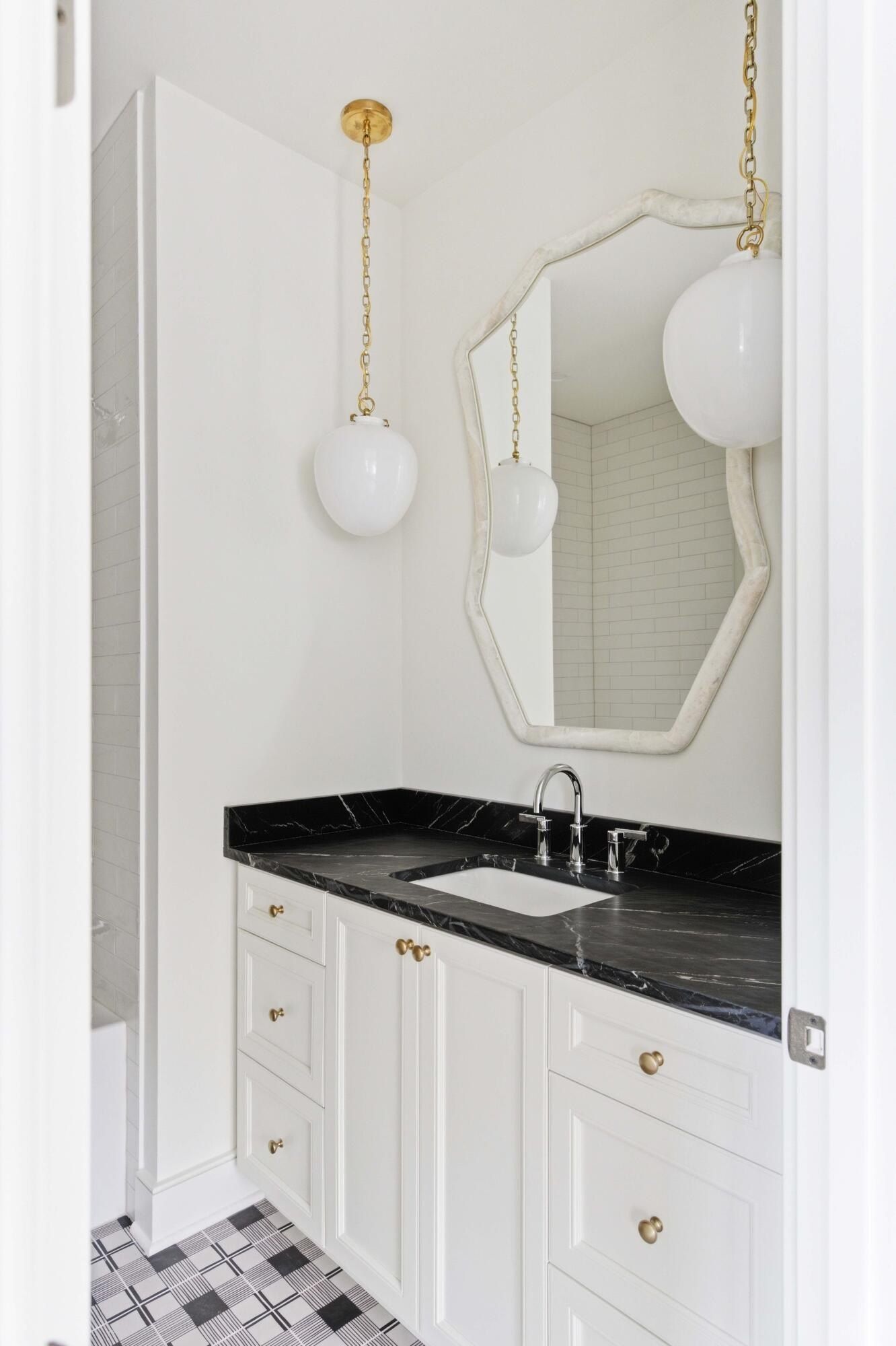 747 Hill Street. Mount Pleasant, SC 29464