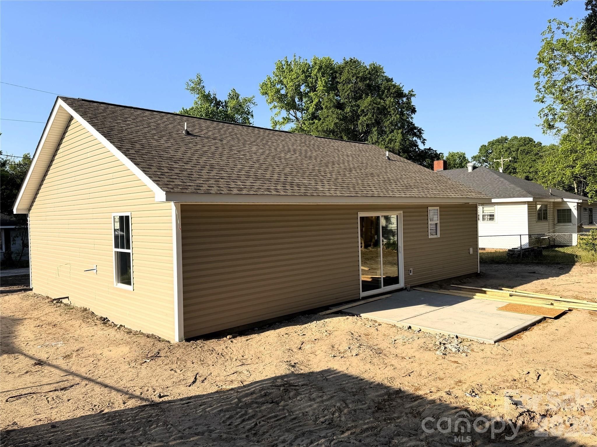 214 W 3Rd Street. Kershaw, SC 29067