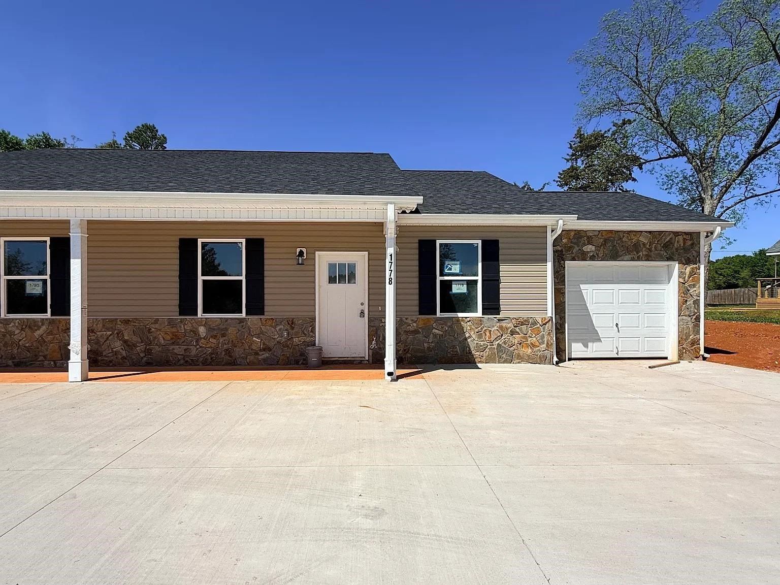 17781780 Ezell Road. Chesnee, SC 29323