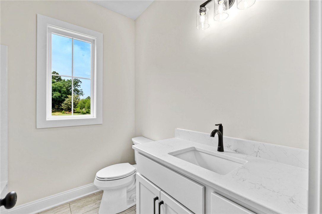 1735 Maw Bridge Road. Central, SC 29630