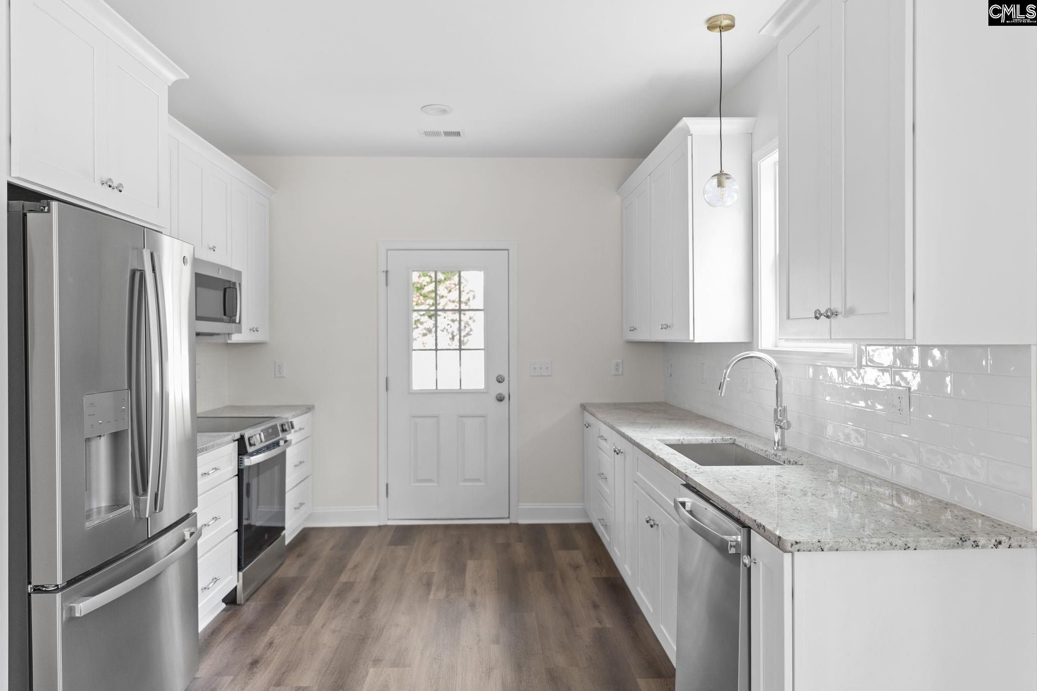 125 S East Avenue. Leesville, SC 29070