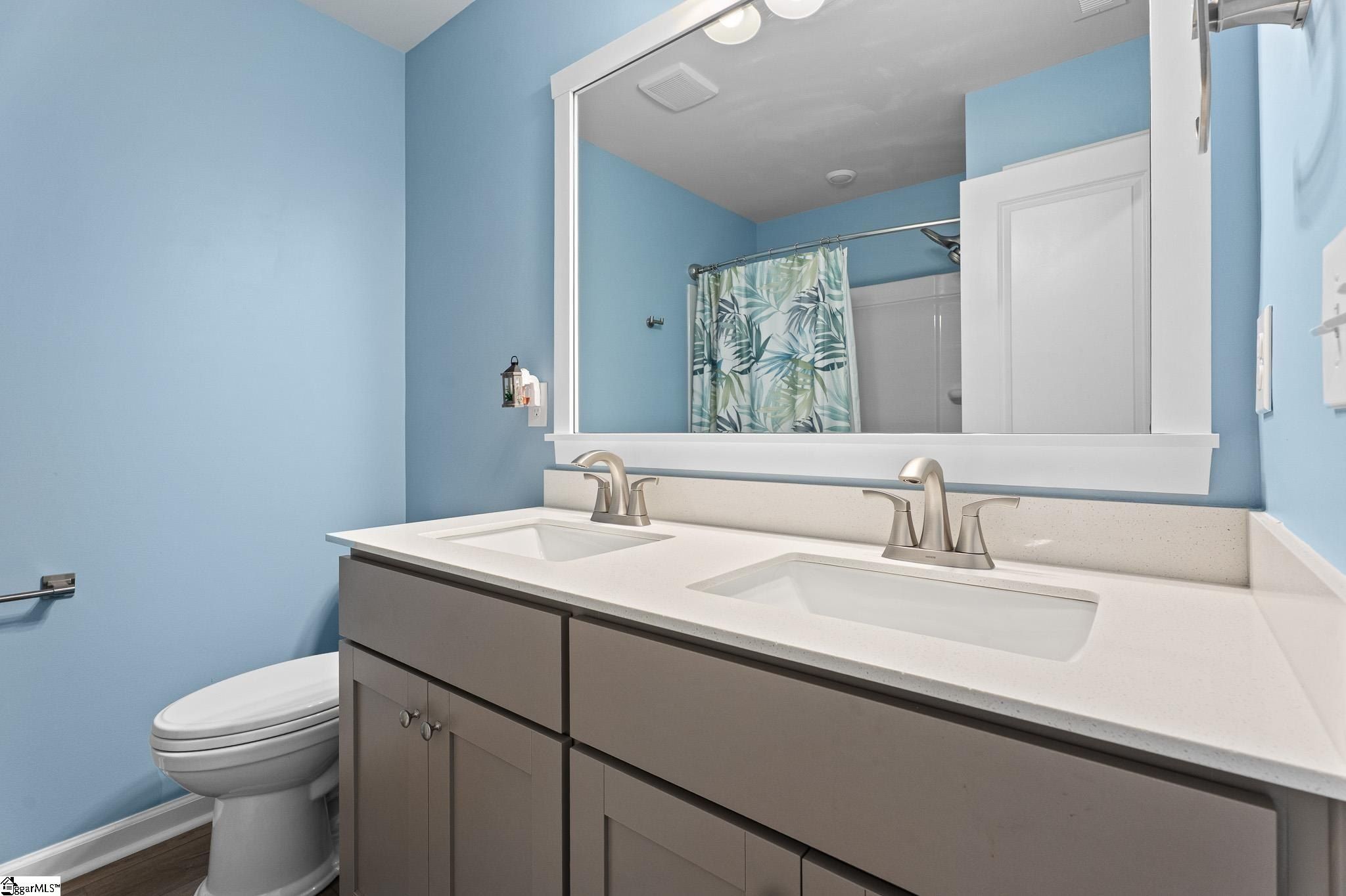 7041 Fairview Falls Drive. Chesnee, SC 29323