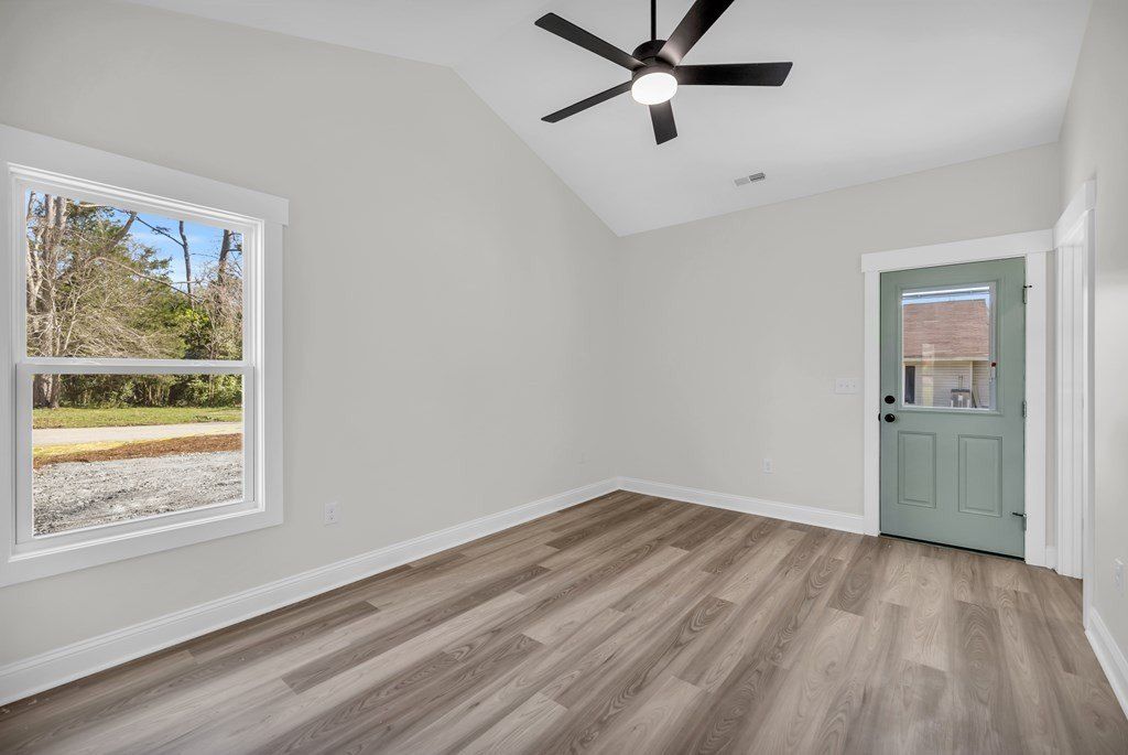 803 Brooks Street. Abbeville, SC 29620