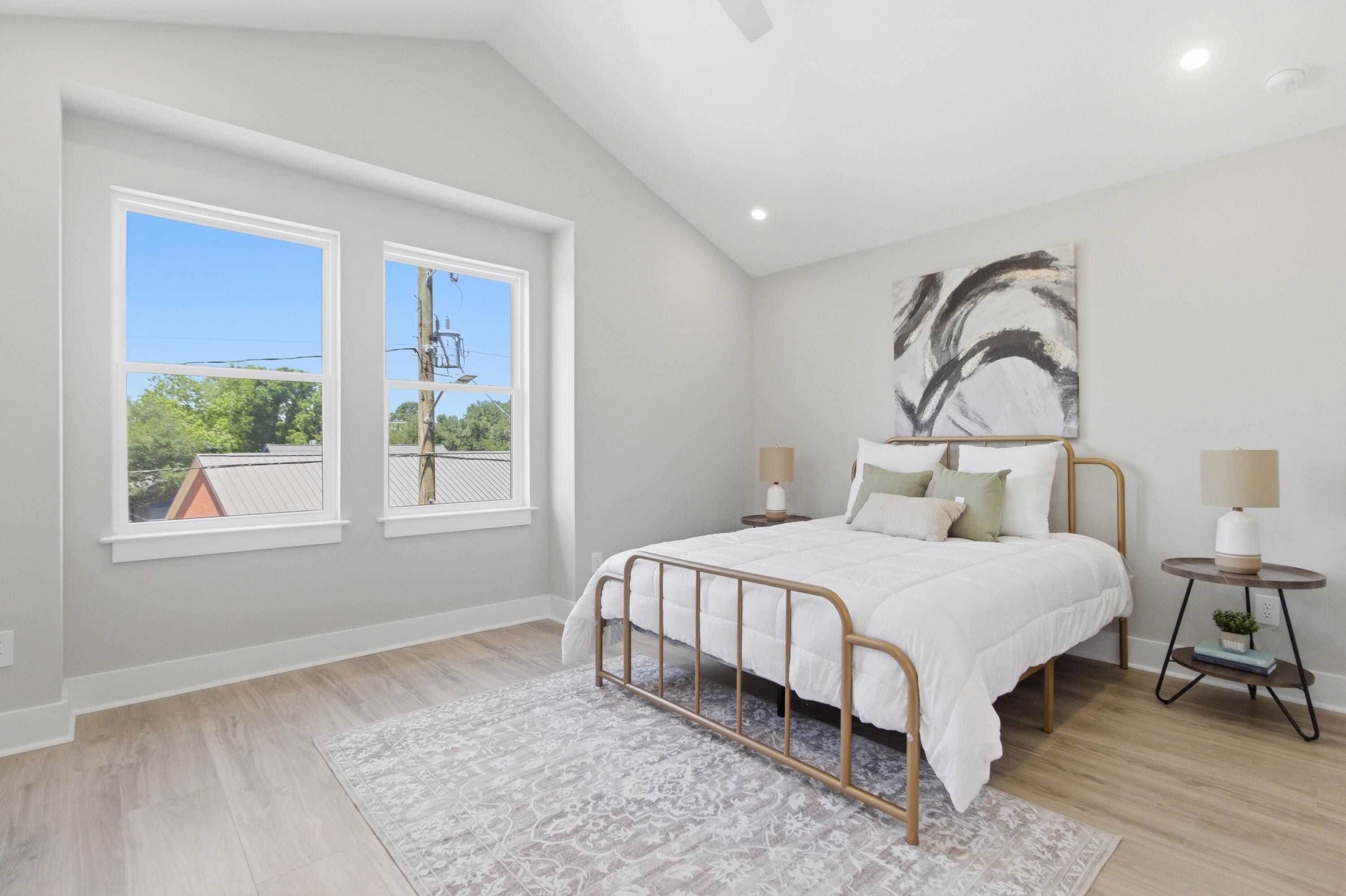 2009 Arbutus Avenue. Charleston, SC 29405