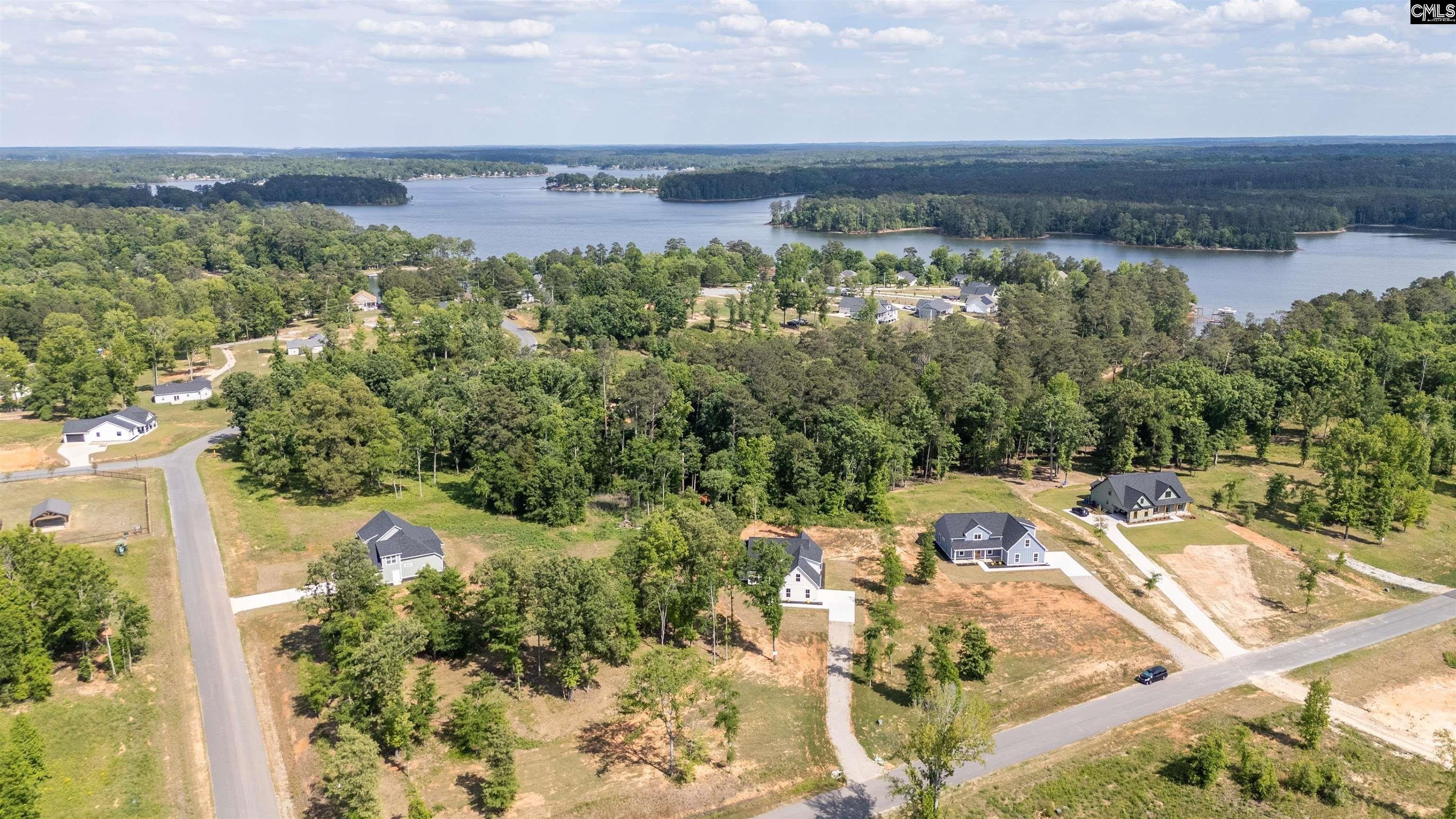 29 Lands End Lane. Prosperity, SC 29127