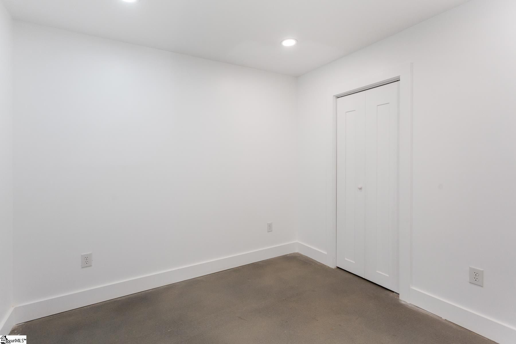 418 Kenwood Drive. Westminster, SC 29693