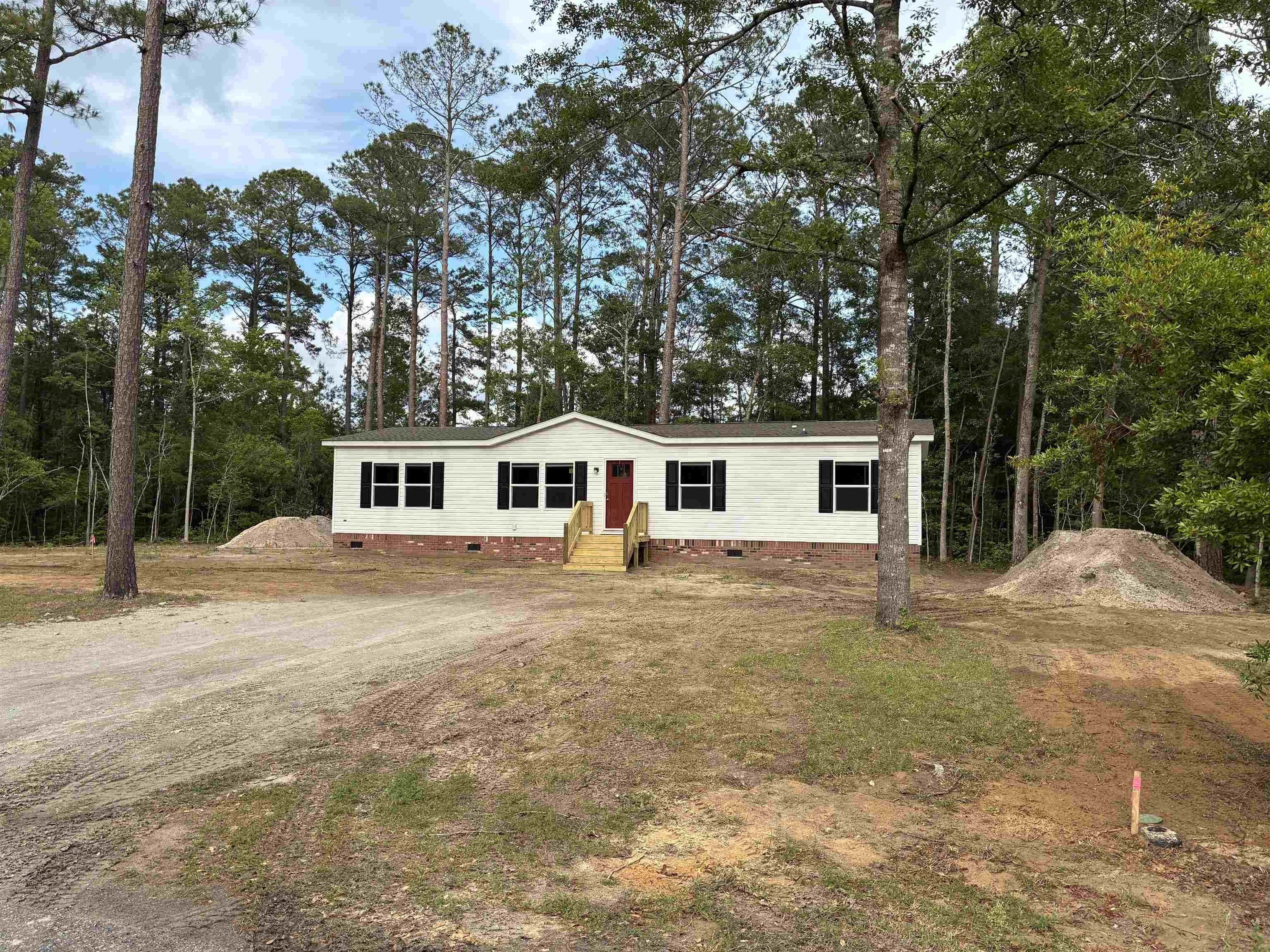 2252 Starduster Ln. Little River, SC 29566