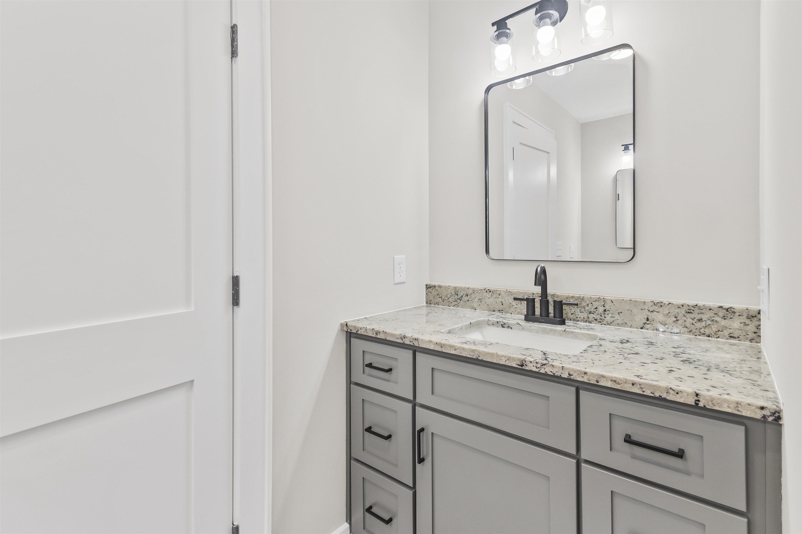 113 Market Bay Court. Simpsonville, SC 29681