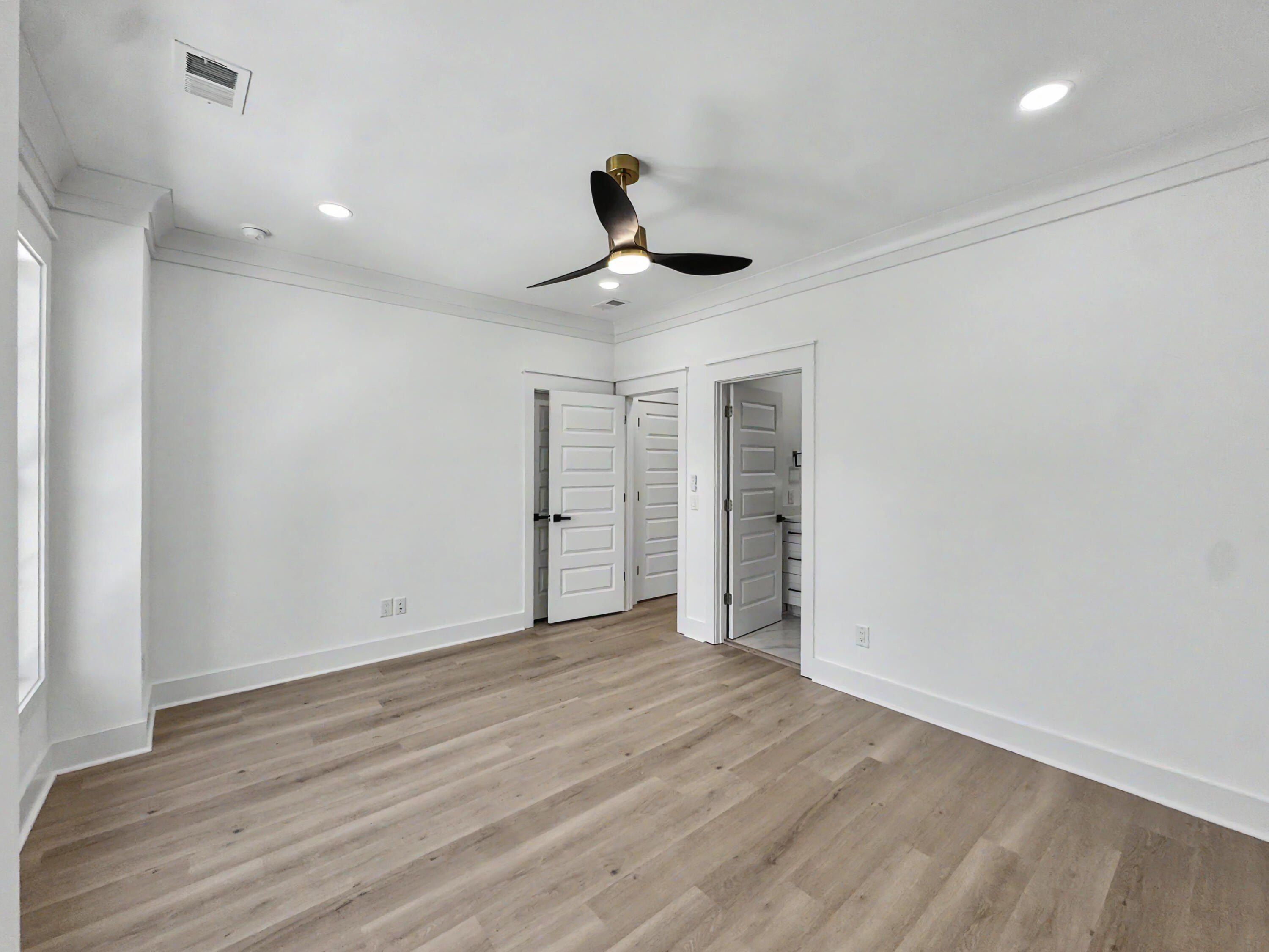 4841 Lecque Street. North Charleston, SC 29405