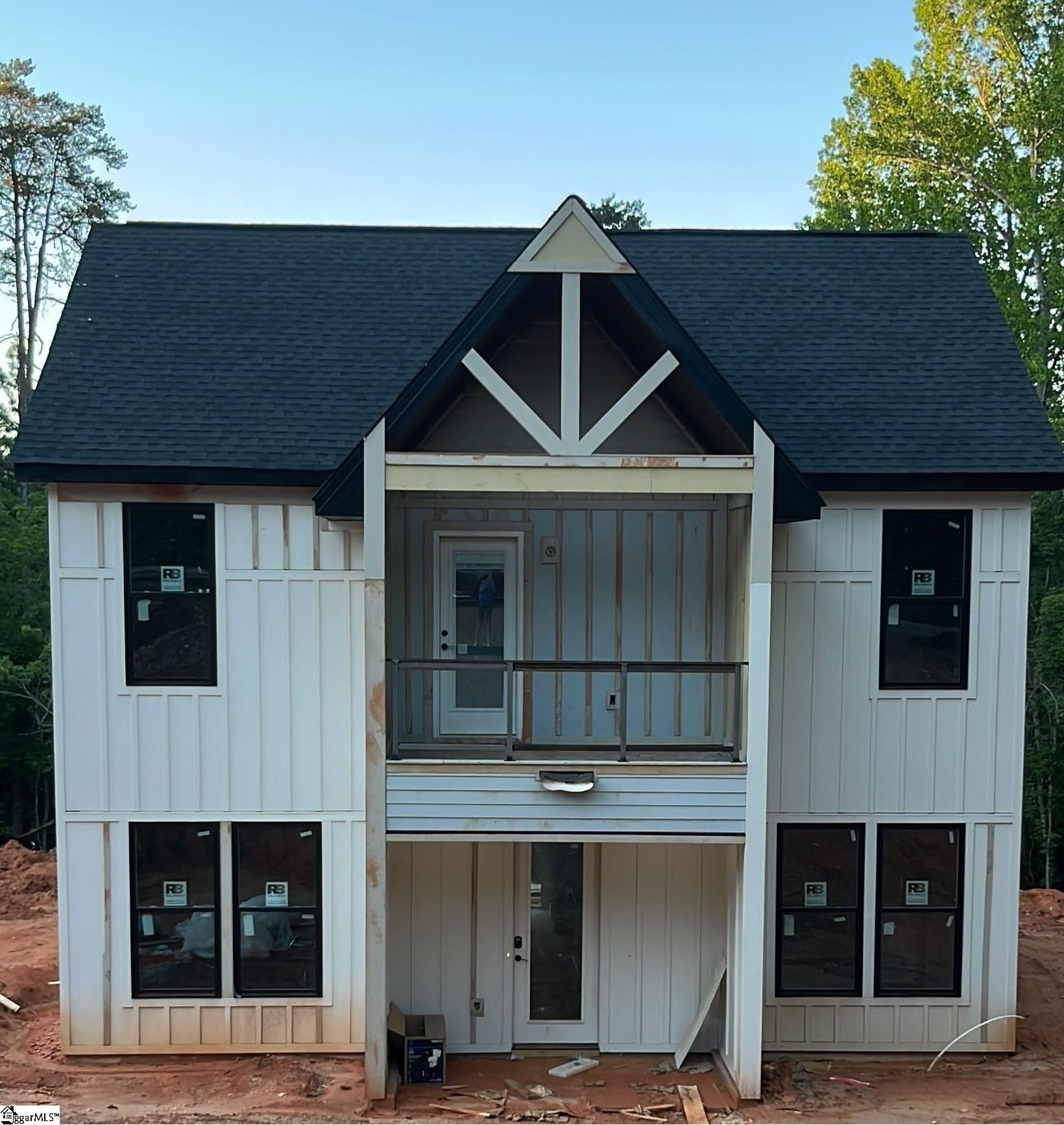 142 Boxwood Lane. Easley, SC 29640