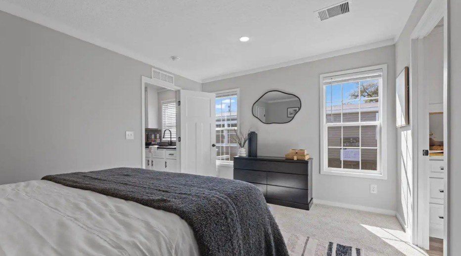 Open View. Dillon, SC 29536