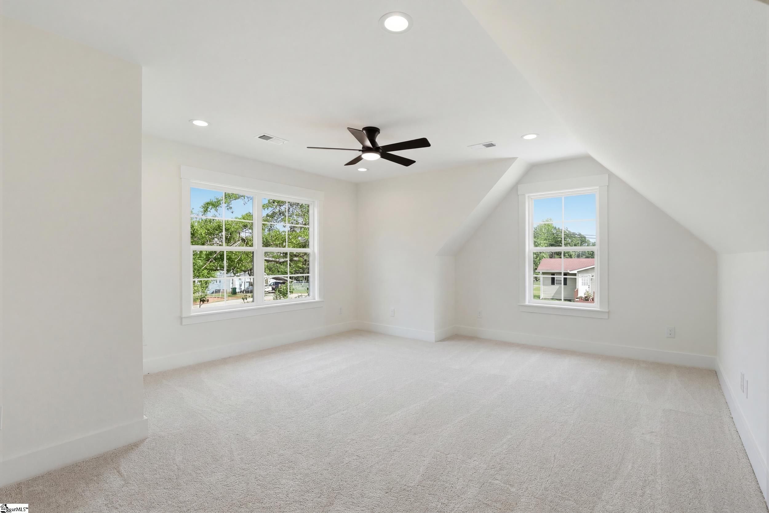 63 Mccauley Lane. Travelers Rest, SC 29690