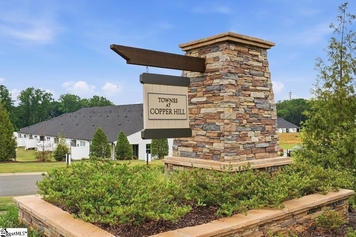 116 Brass Tack Drive. Powdersville, SC 29611