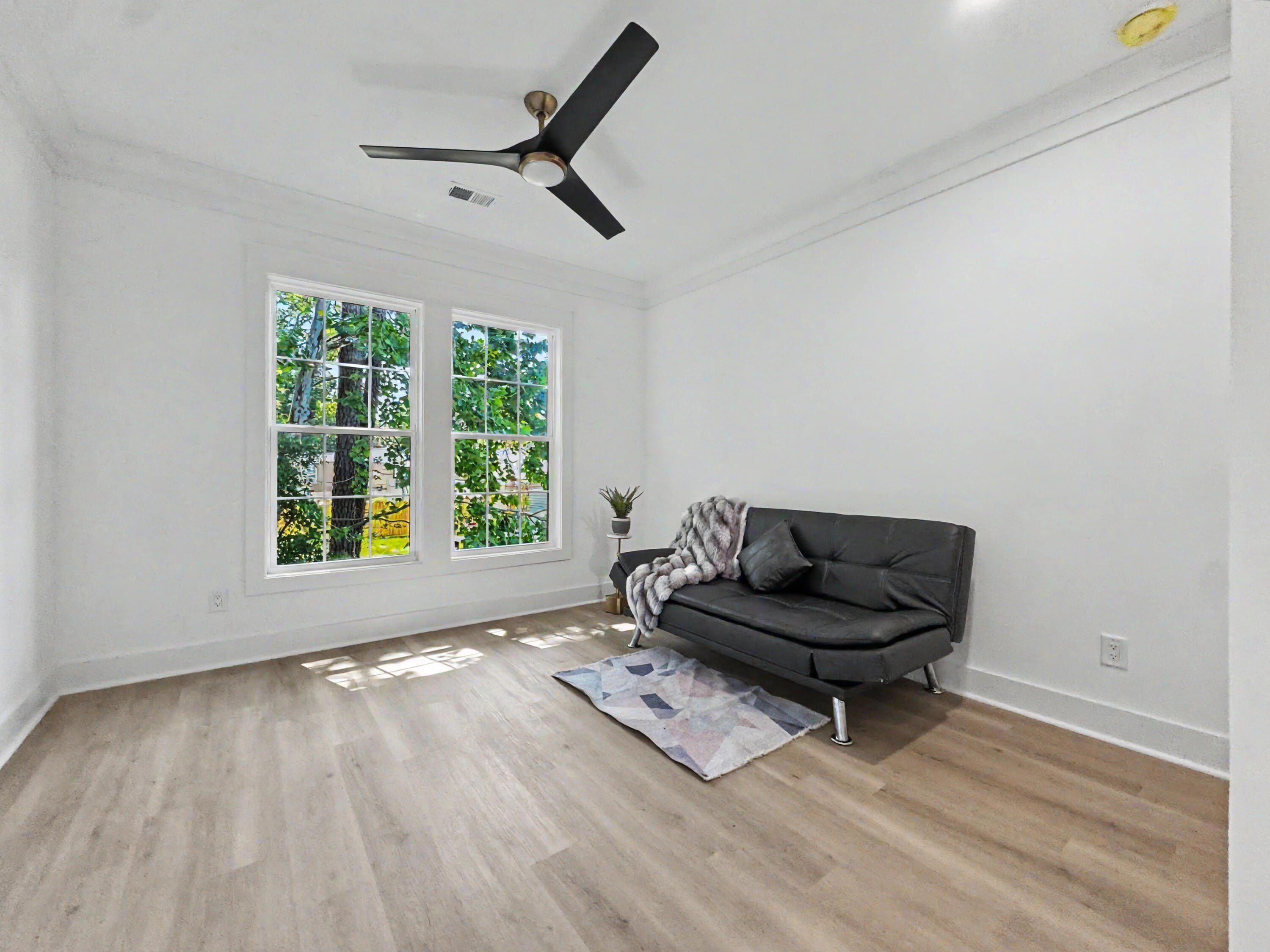 196 Challedon Drive. Summerville, SC 29485