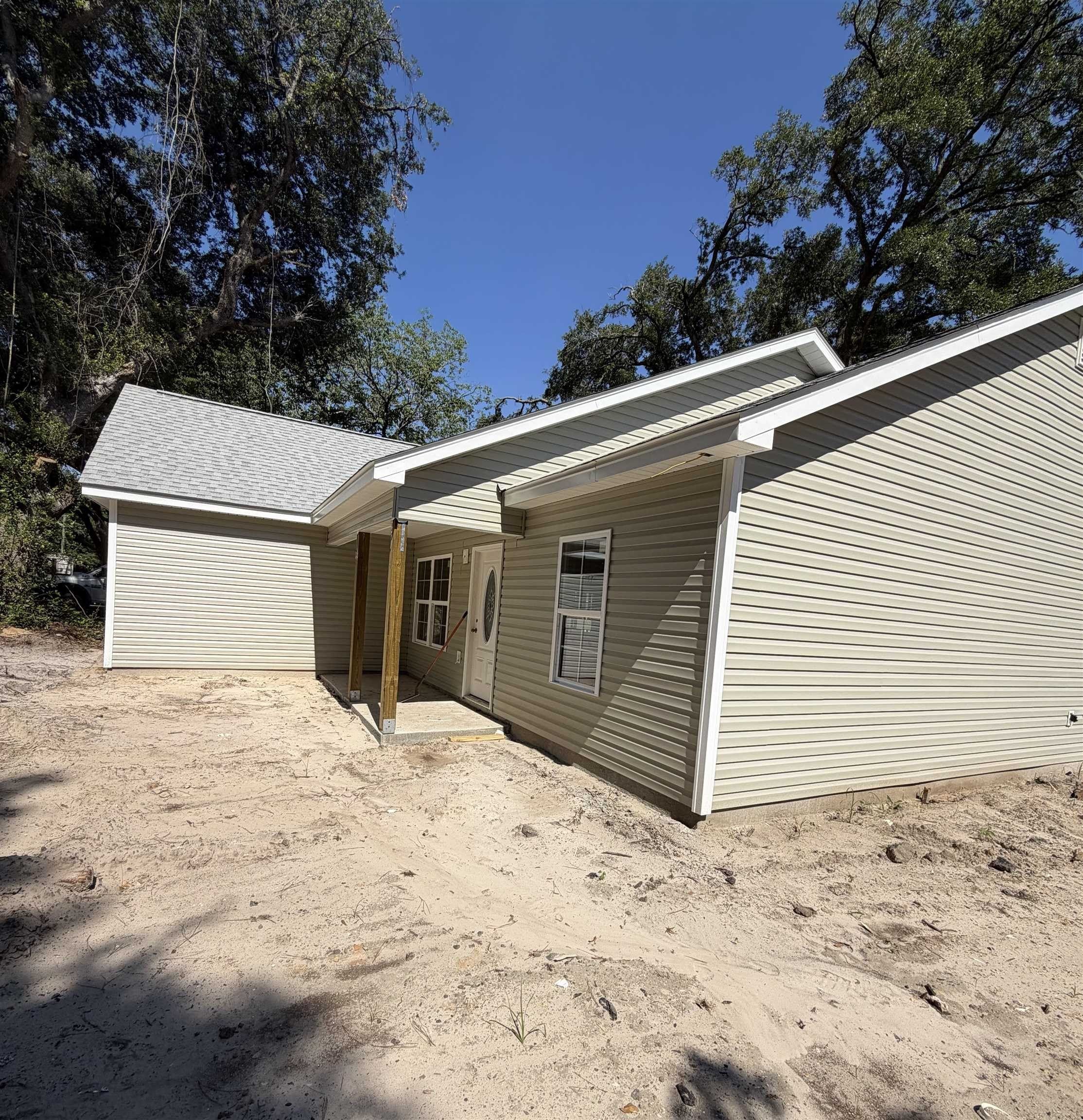 1901 6Th Ave. Conway, SC 29527
