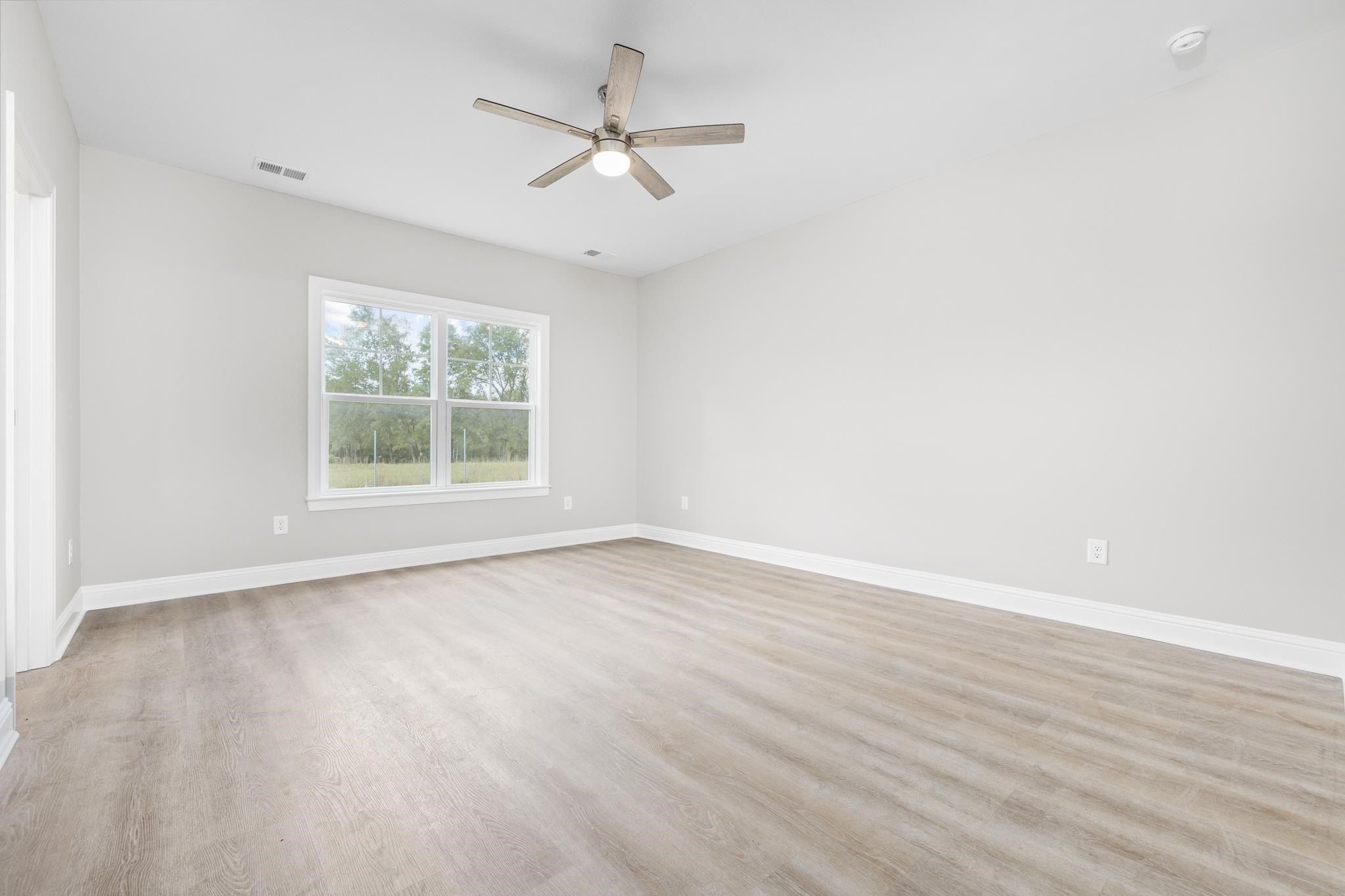 1904 Blue Bird Rd. Loris, SC 29569