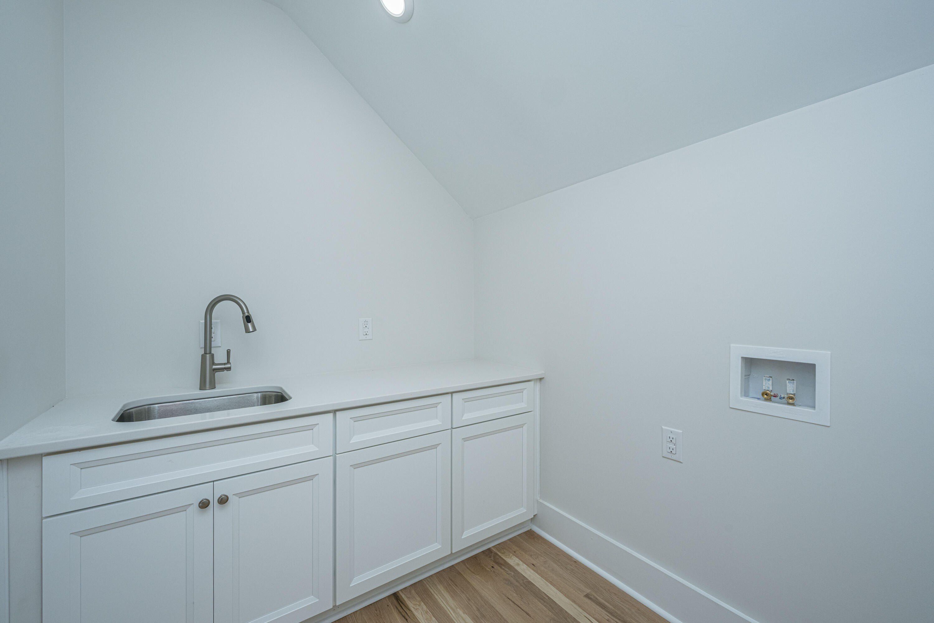 1178 Yough Hall Road. Mount Pleasant, SC 29466