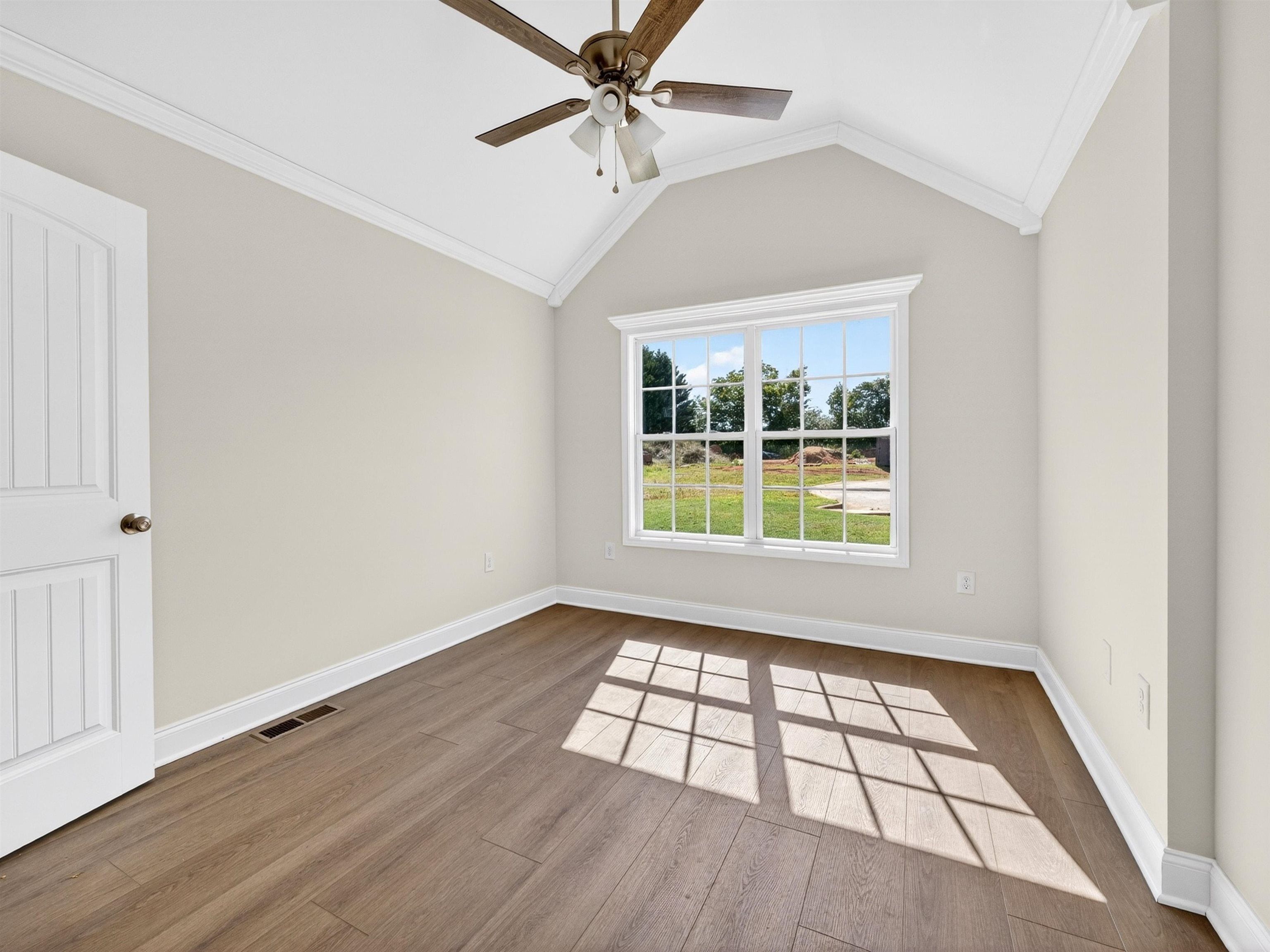 413 Amelia Springs Lane. Moore, SC 29369