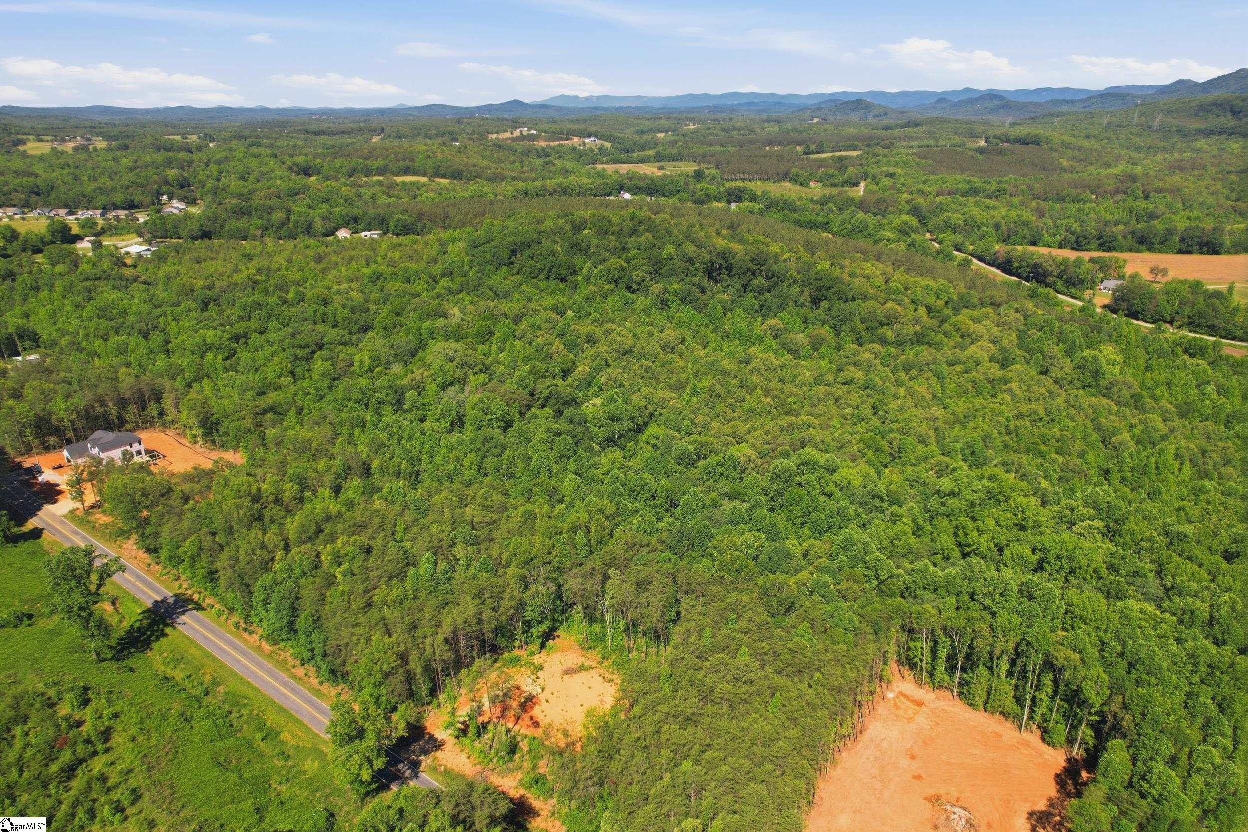129 Tugaloo Road. Landrum, SC 29356