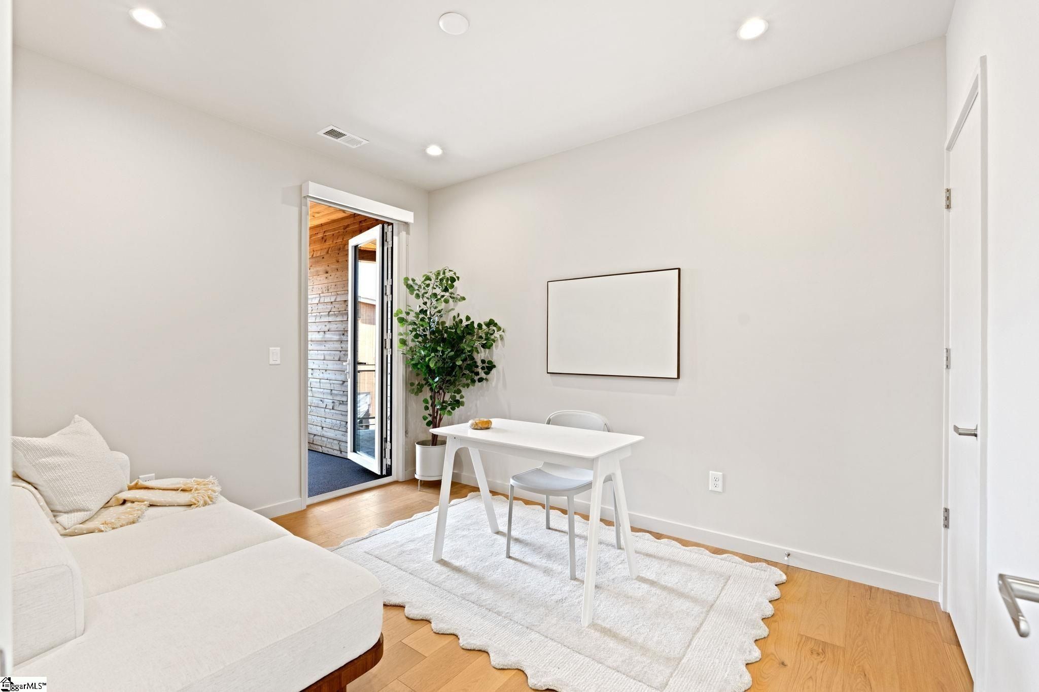 13 Griffin Street. Greenville, SC 29601