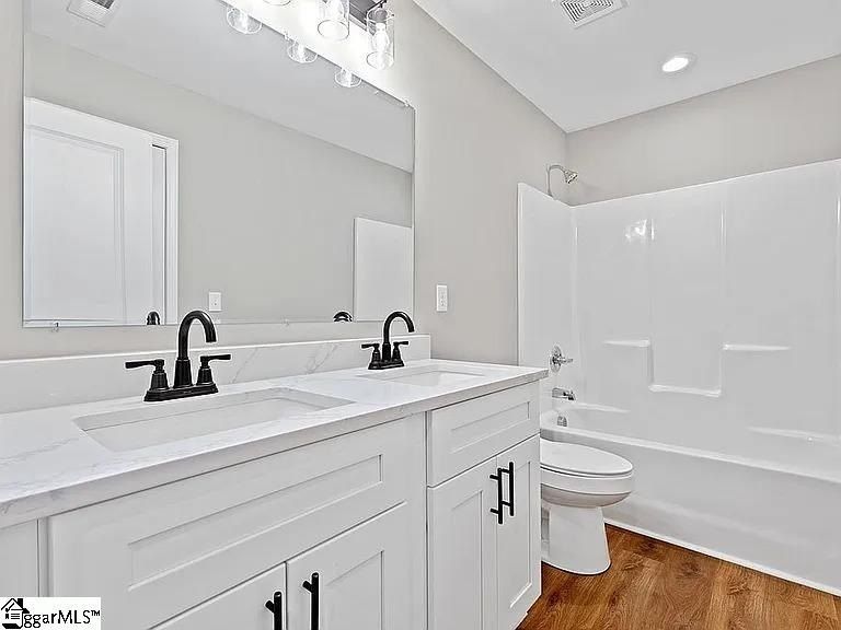 711 Rockcliffe Street. Greenville, SC 29617