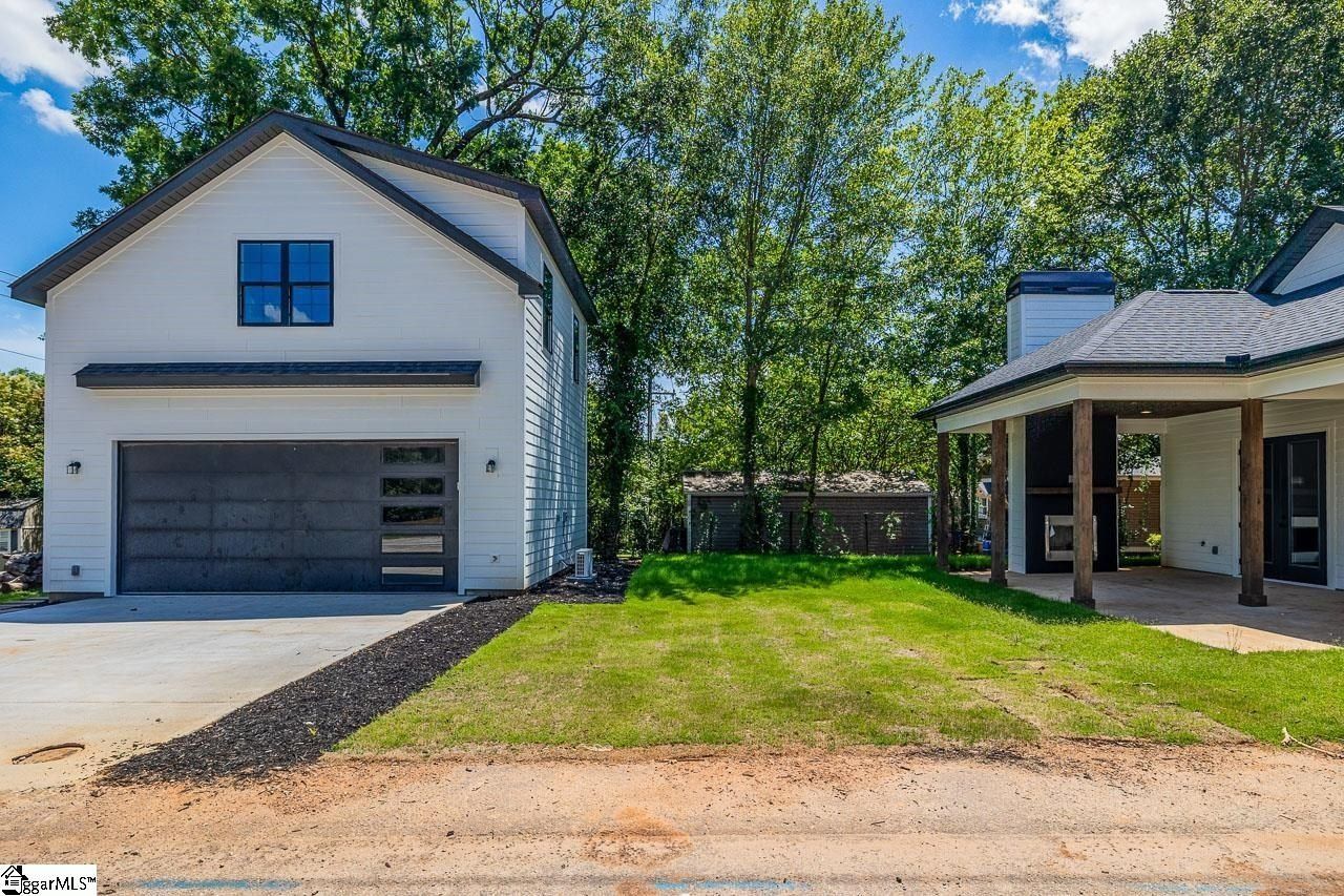 259 Beacon Street. Greenville, SC 29605