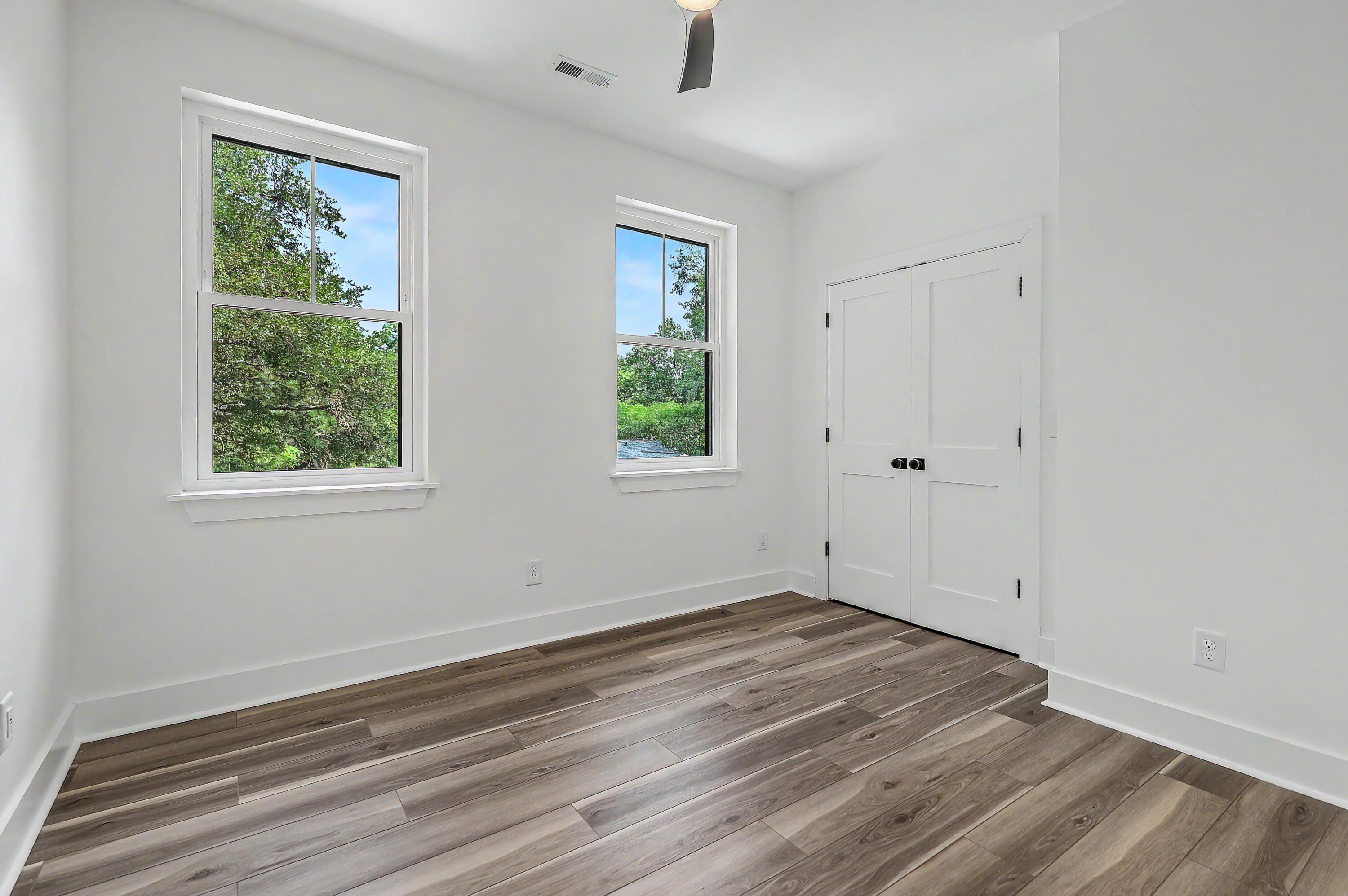 921 Main Street. Charleston, SC 29407