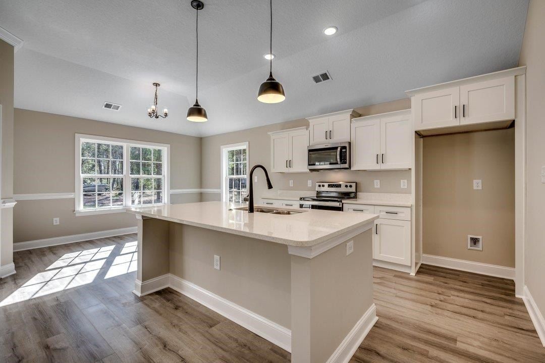 382 Three Curve Rd. Loris, SC 29569