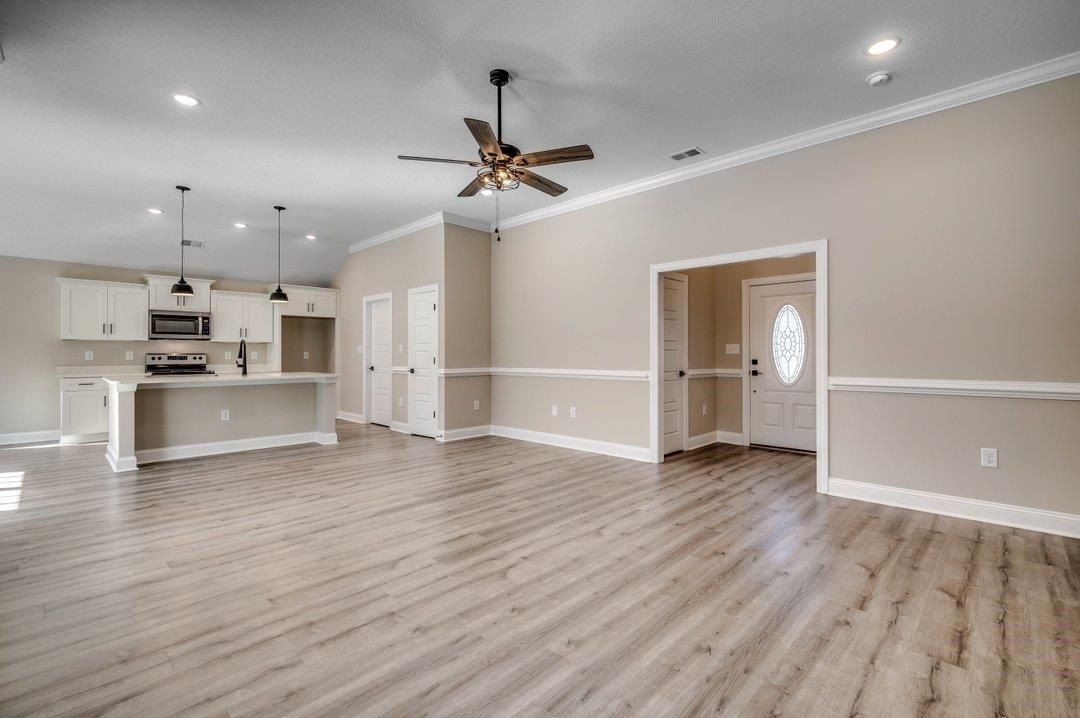 382 Three Curve Rd. Loris, SC 29569