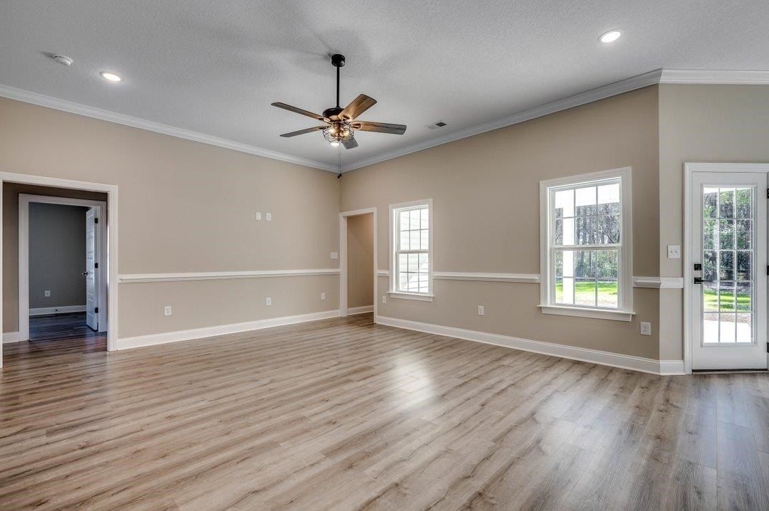 382 Three Curve Rd. Loris, SC 29569