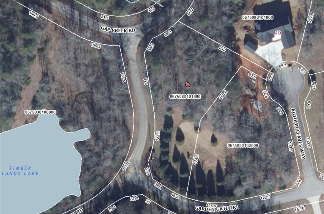 7 Autumn Leaves Way. Marietta, SC 29661