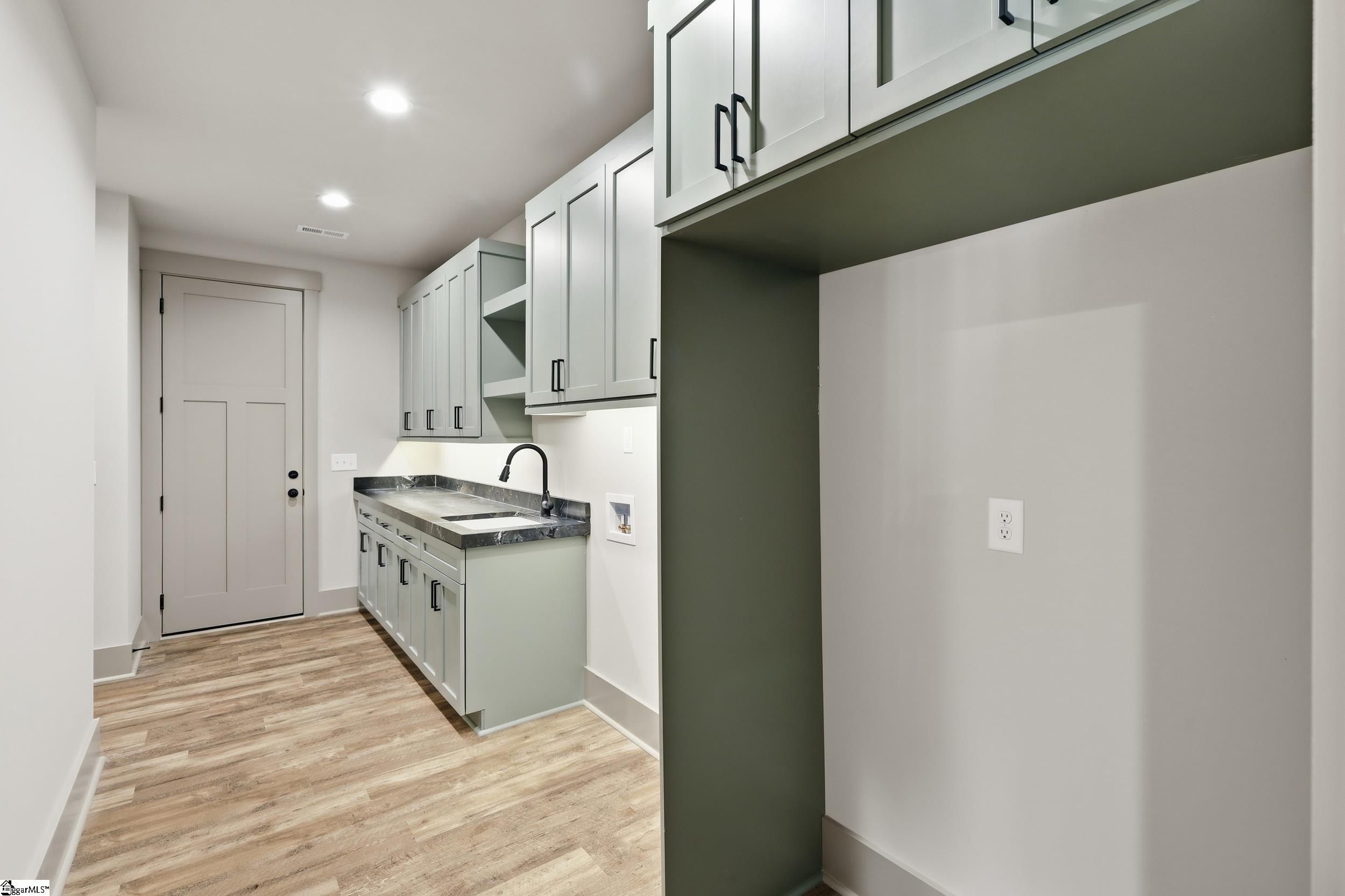 4088 Hollybank Drive Lot 15. Spartanburg, SC 29303