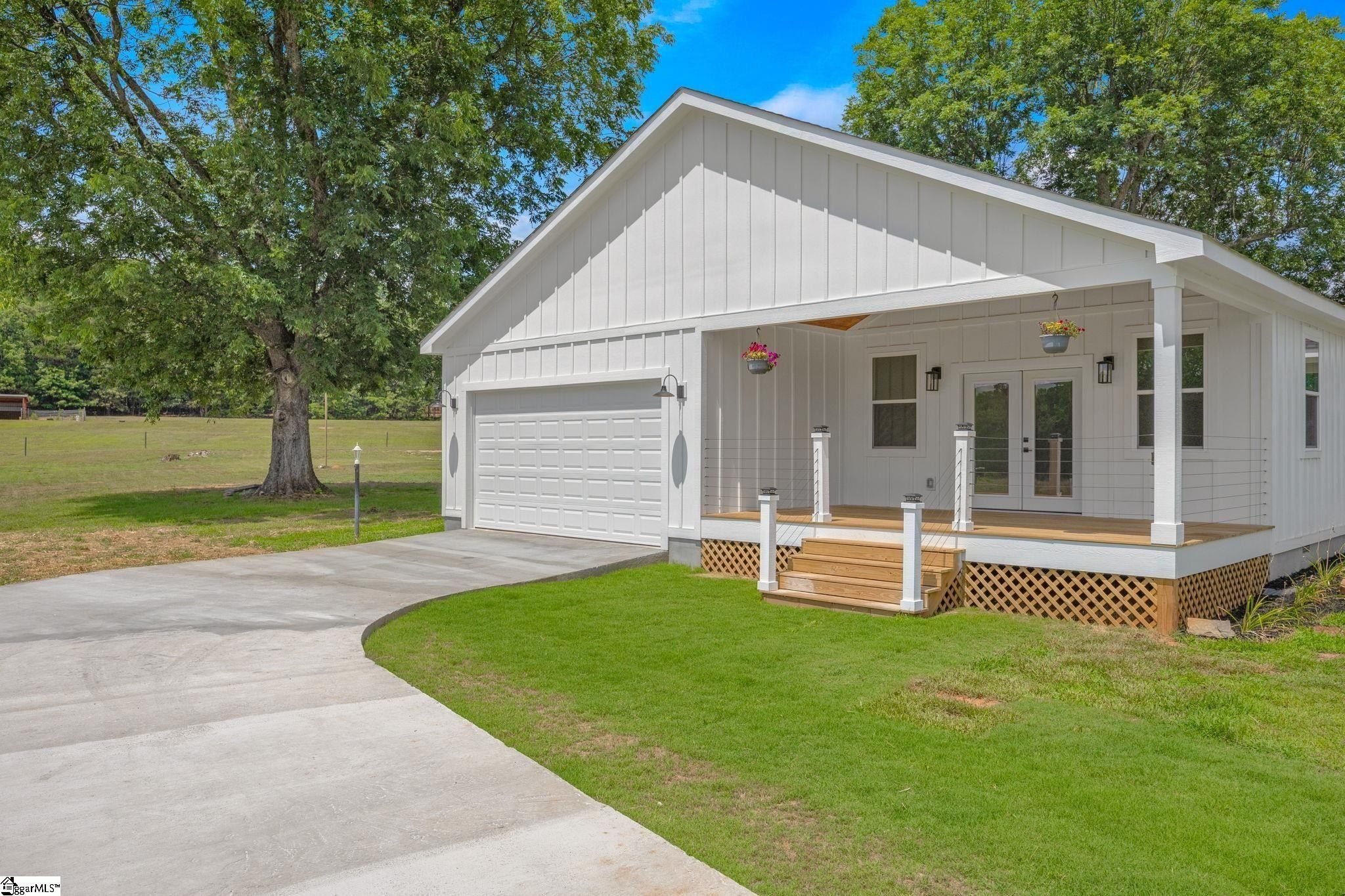 2024 Edwards Lake Road. Greer, SC 29651