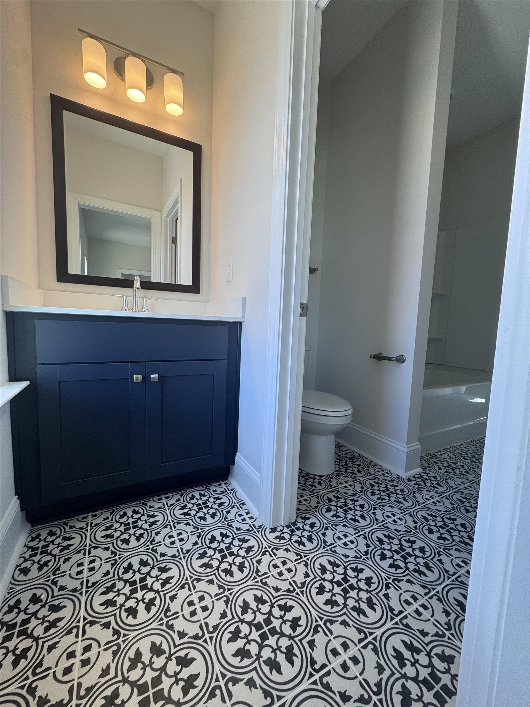 282 Castlebar Street. Woodruff, SC 29388