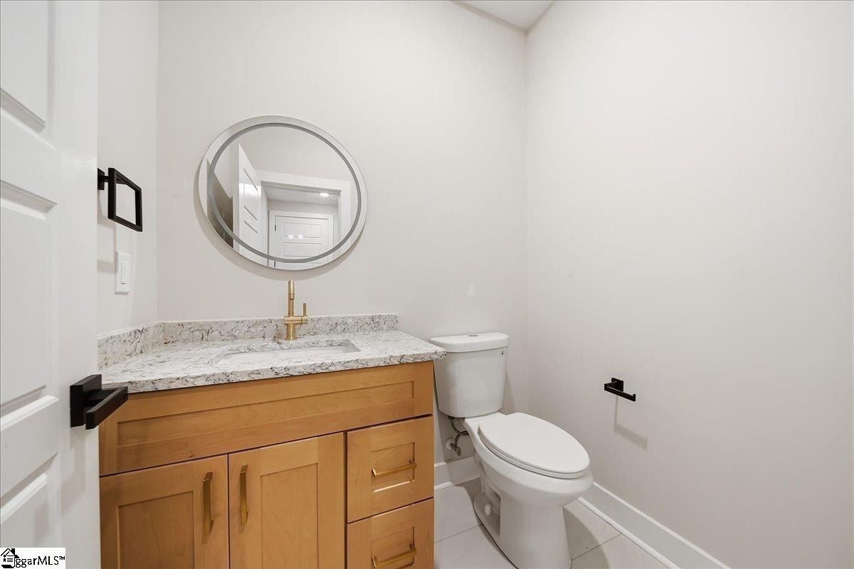 318 Bouldercrest Court. Spartanburg, SC 29301