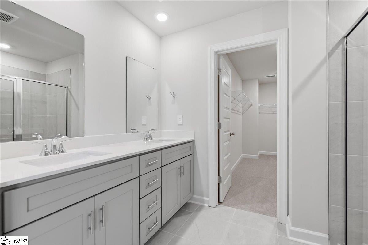 910 Rising Oak Court. Spartanburg, SC 29301